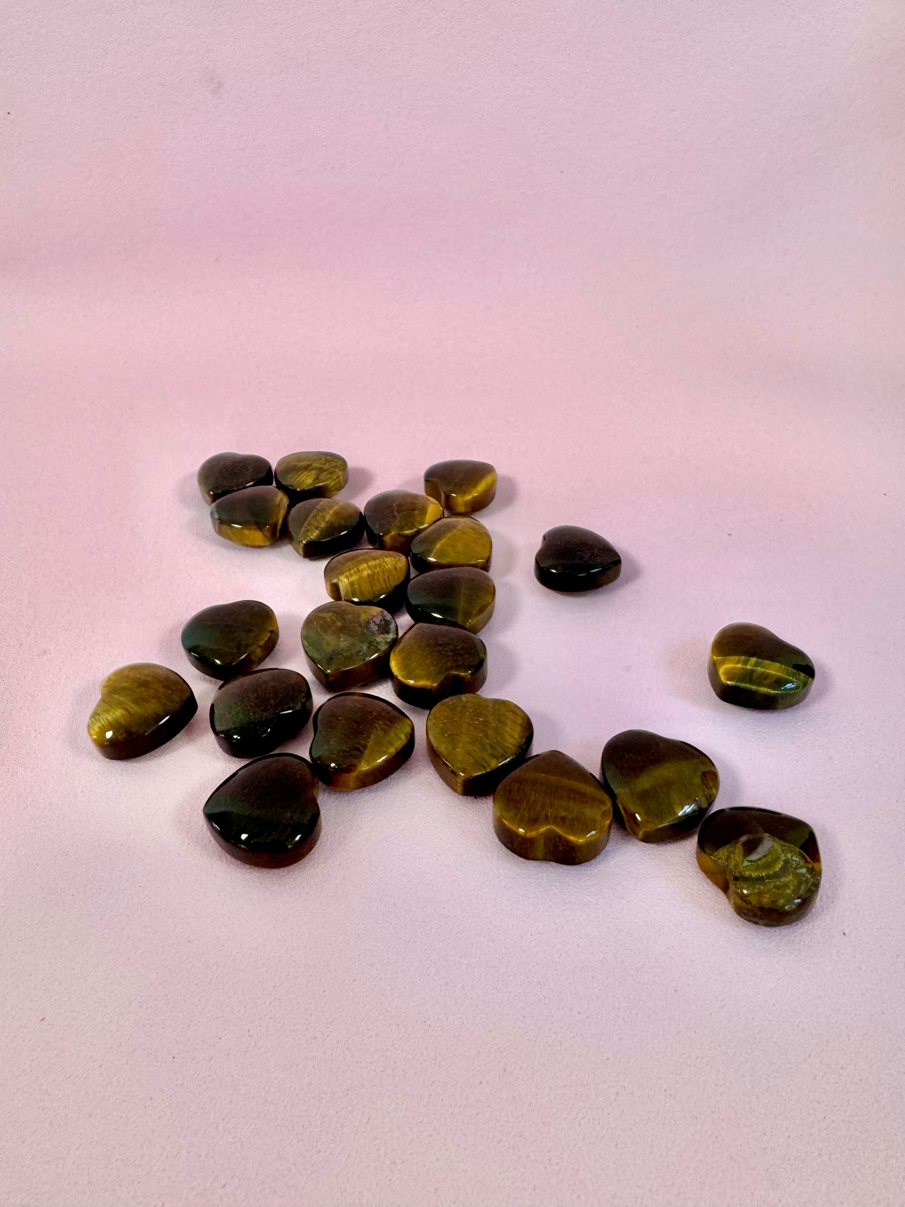 Tigerøje Mini Hjerte ☾ 𓂀 Kommunikation, Power & Energi 𓂀 (2 cm.) Månesøster Krystaller - MÅNESØSTER.DK