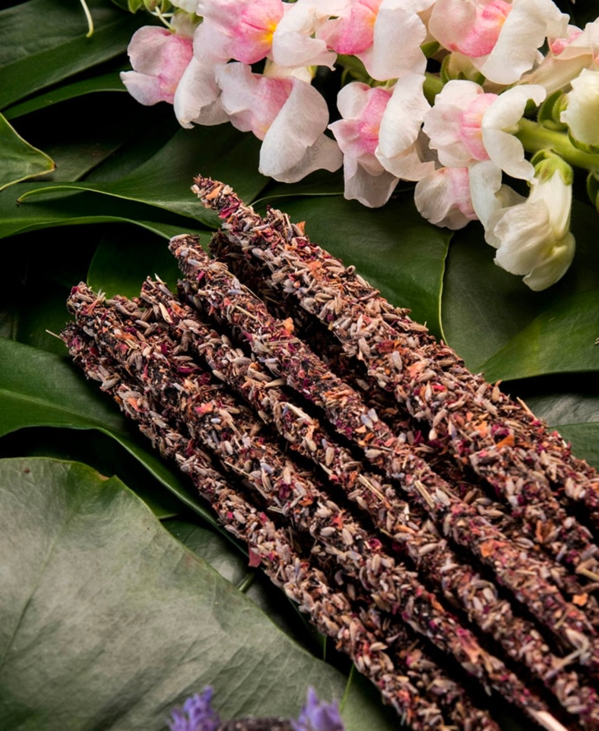 Botanisk Røgelse - Røgelsespinde med lavendel & roser - fra Sagrada Madre