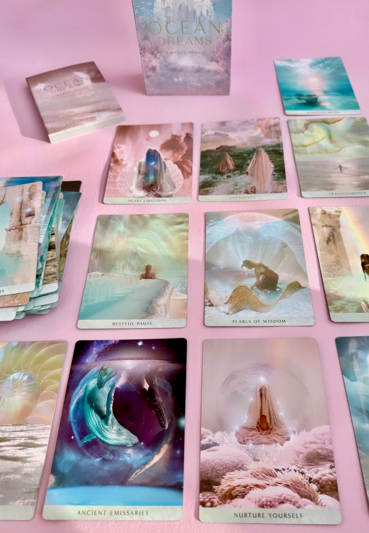 Månesøster Krystaller Ocean Dreams Orakel Kort - Luksuriøse kort med en turkis, glitrende ryg - Danielle Noel - https://maanesoester.dk www.månesøster.dk