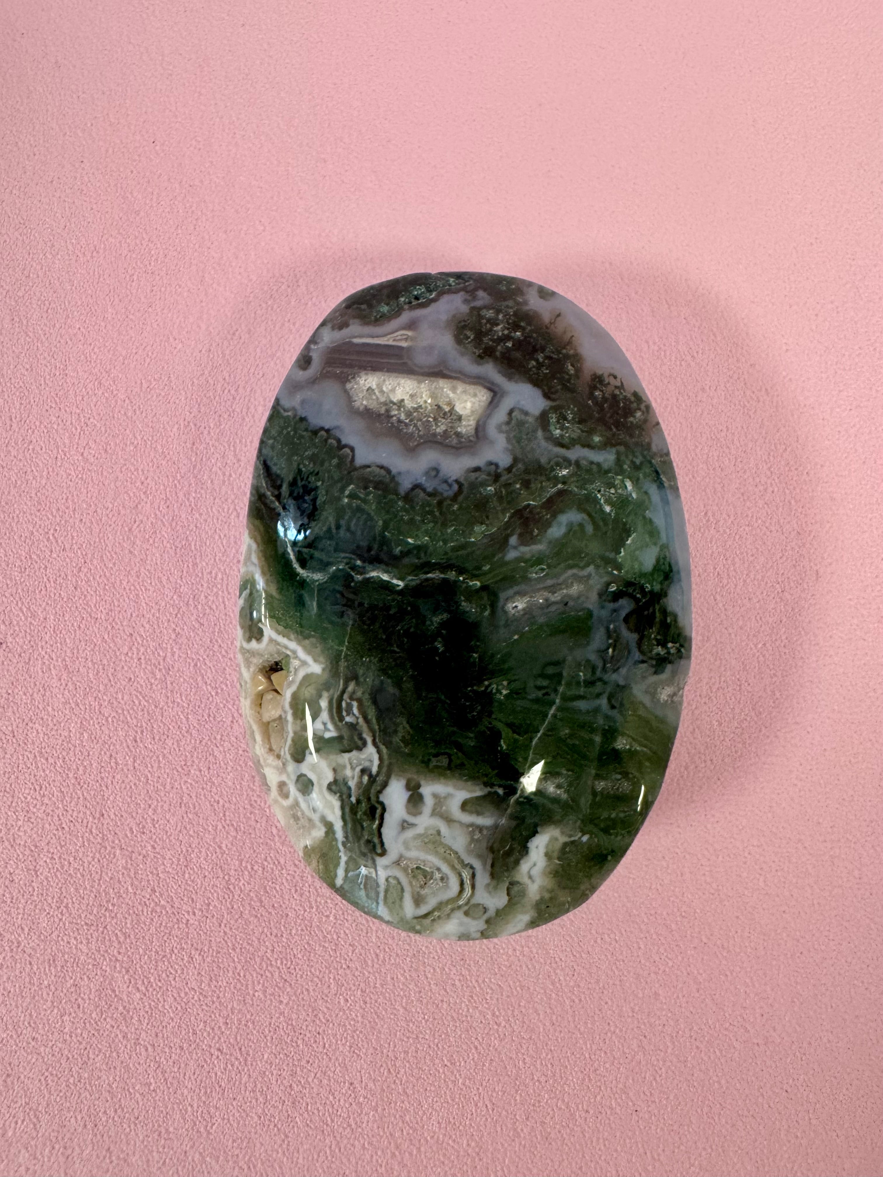 Mosagat palmstone ☾ Kærlighed, overskud & samhørighed 7x4,7 cm