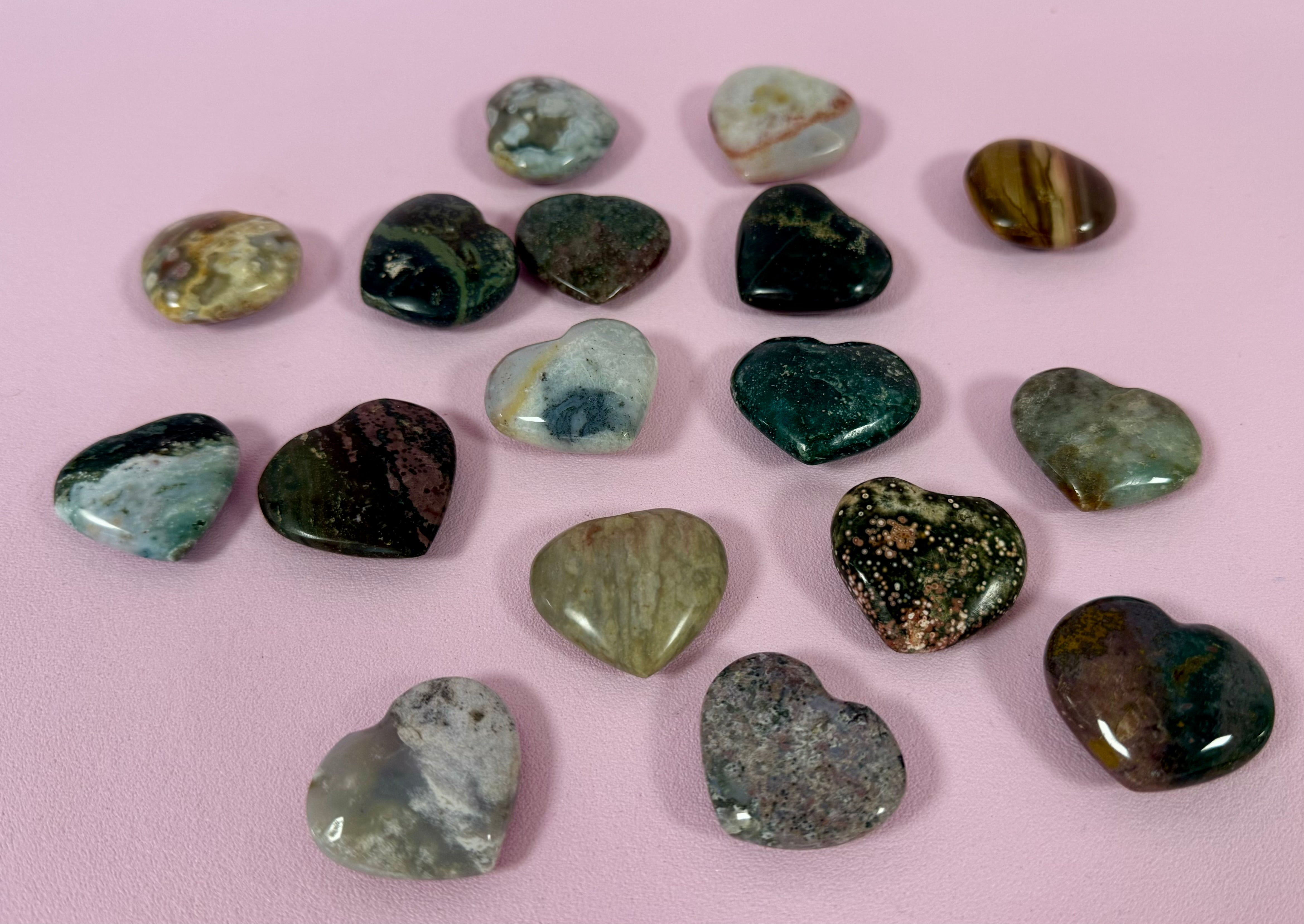 Ocean Jaspis Hjerte ☾ Kærlighed, Lykke, Glæde, Vitalitet, Pleje, Positiv Energi, Selv Kærlighed ☾ Ca. 4 x 3,2 cm ☾