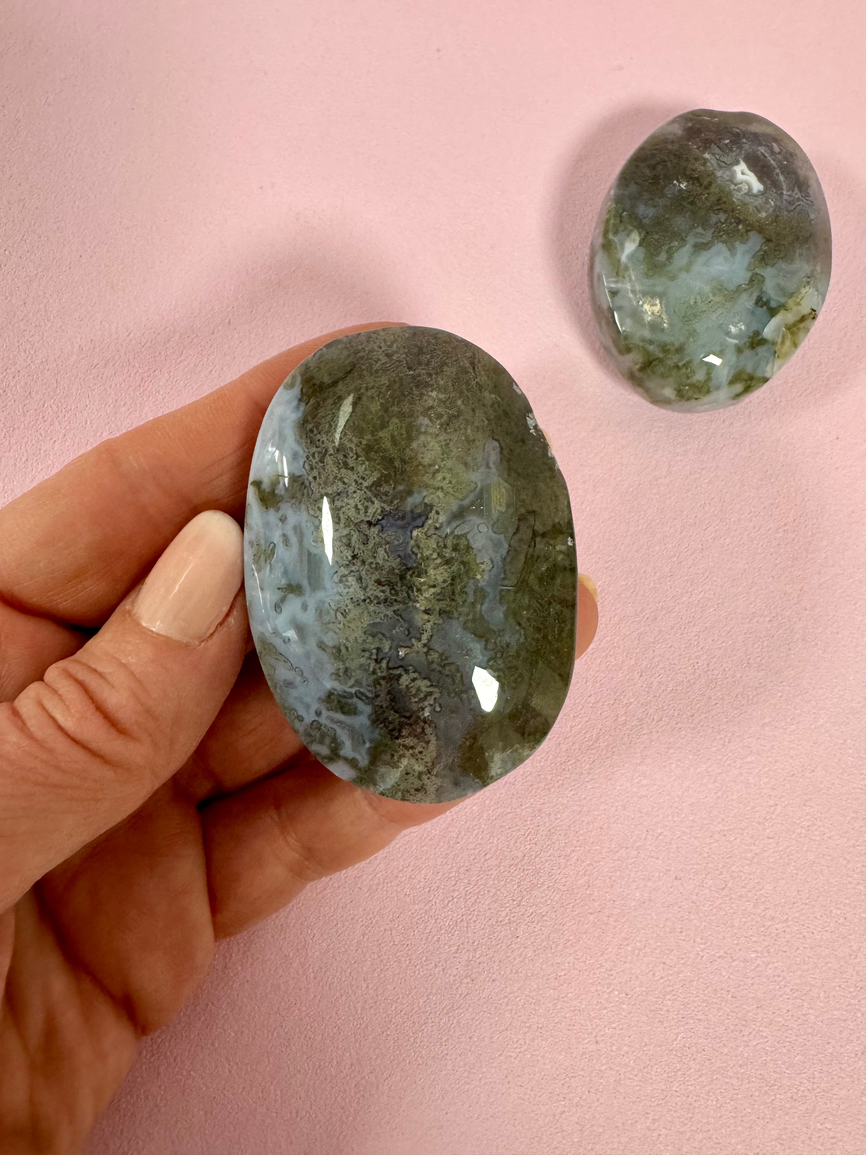 Mosagat palmstone ☾ Kærlighed, overskud & samhørighed