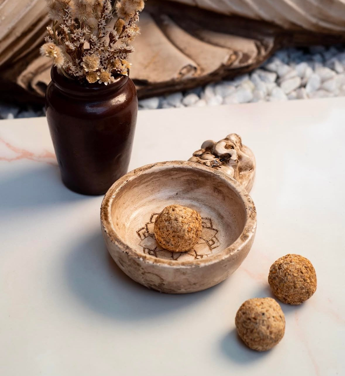 bombita Palo Santo Røgelse - boks med 4 Palo Santo kugler