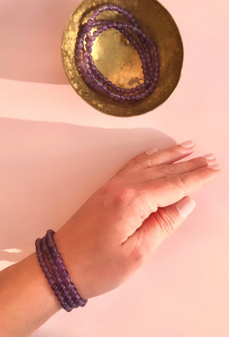 Månesøster Krystaller Ametyst ☾ Armbånd ☾ RO, HEALING & SELVKÆRLIGHED ☾ (4mm )