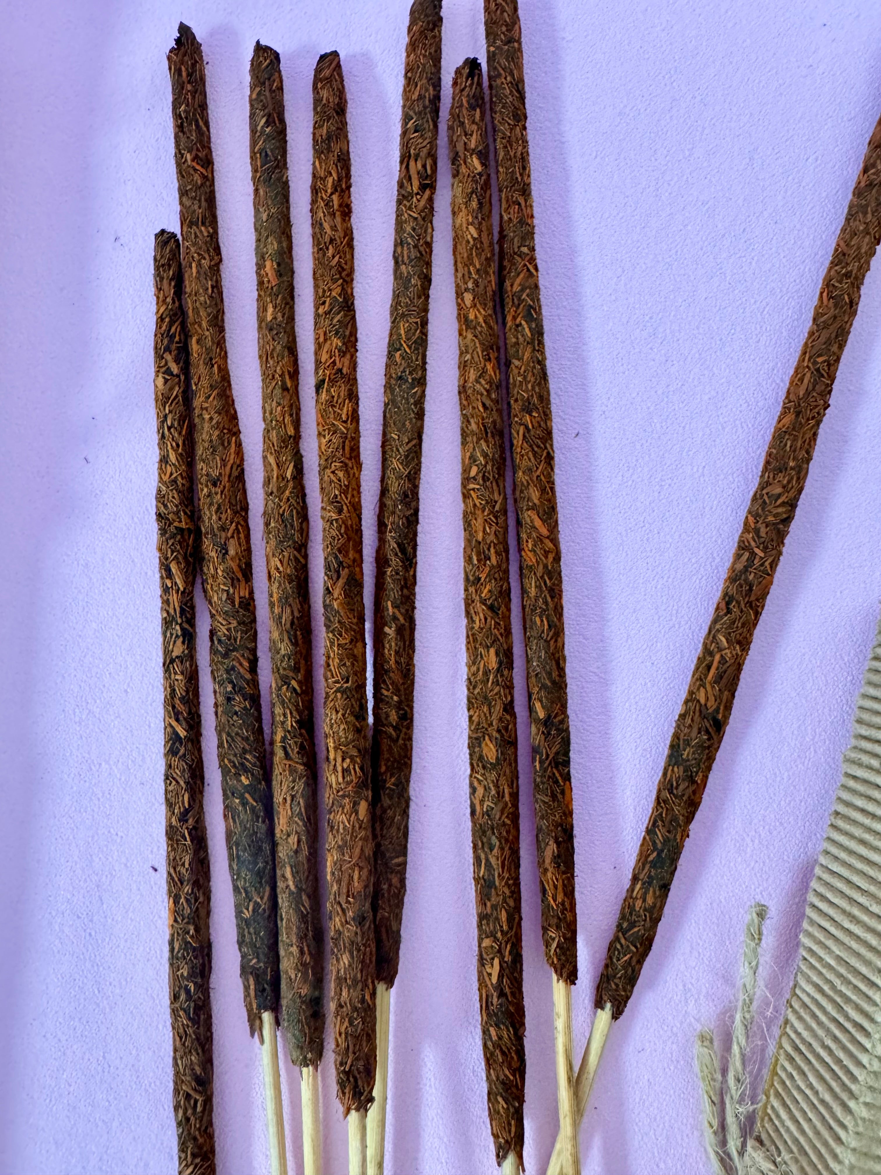 Månesøster Krystaller Horsens - Kamille Røgelsespinde - Ritual Resin on Stick - Chamomile - Banjara