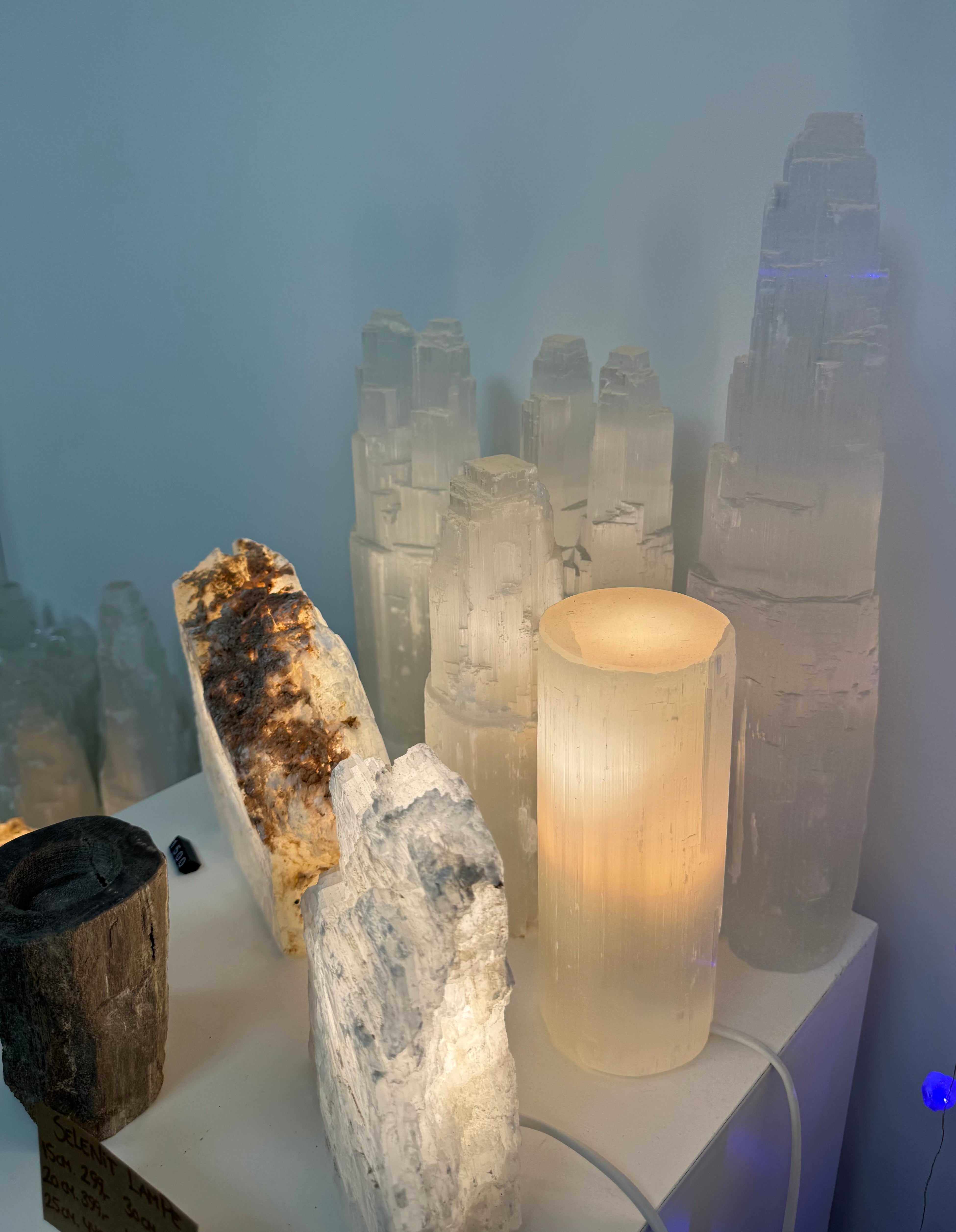 Rund Cylinder Selenit Lampe - RENSENDE, OPLADENDE & HEALENDE ☾ 20 cm.