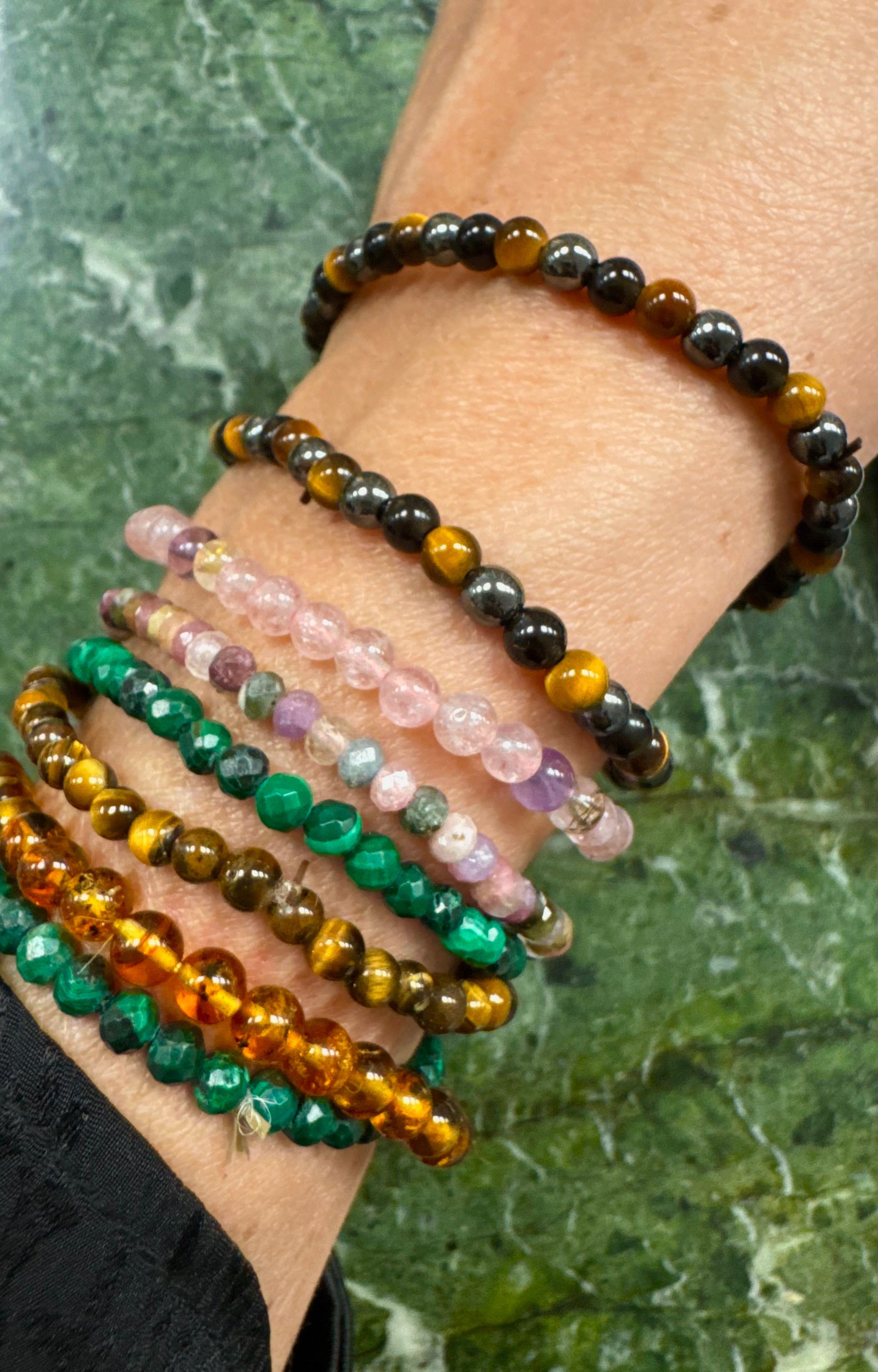 Tripple beskyttelses armbånd med Tigerøje, Hematit & Sort Obsidian - (4 mm.)