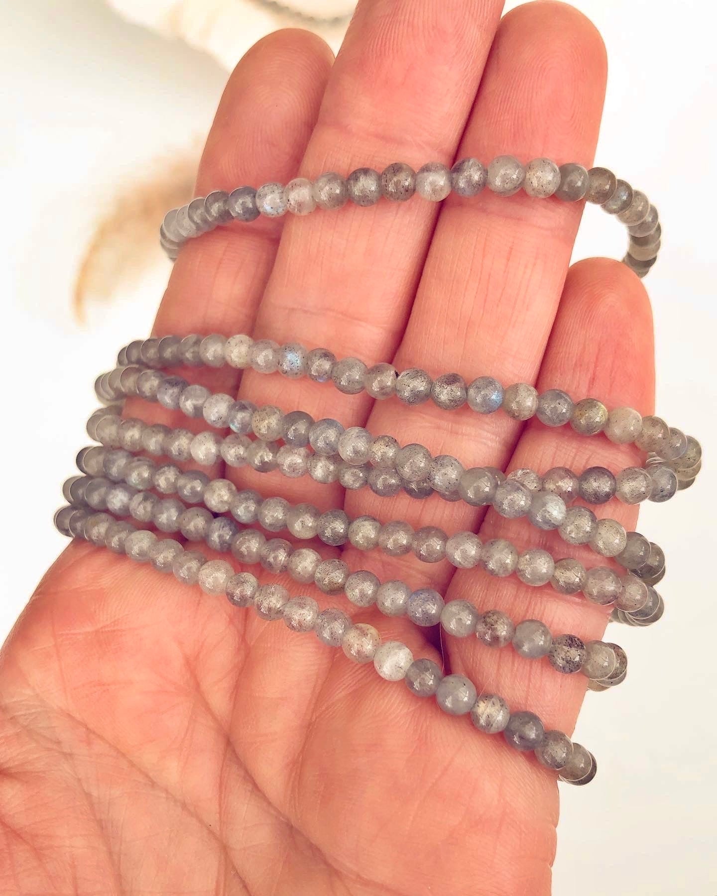 Månesøster Krystaller Labradorit Armbånd ☾ Spirituelle evner, styrke, transformation & beskyttelse ☾ (4mm)