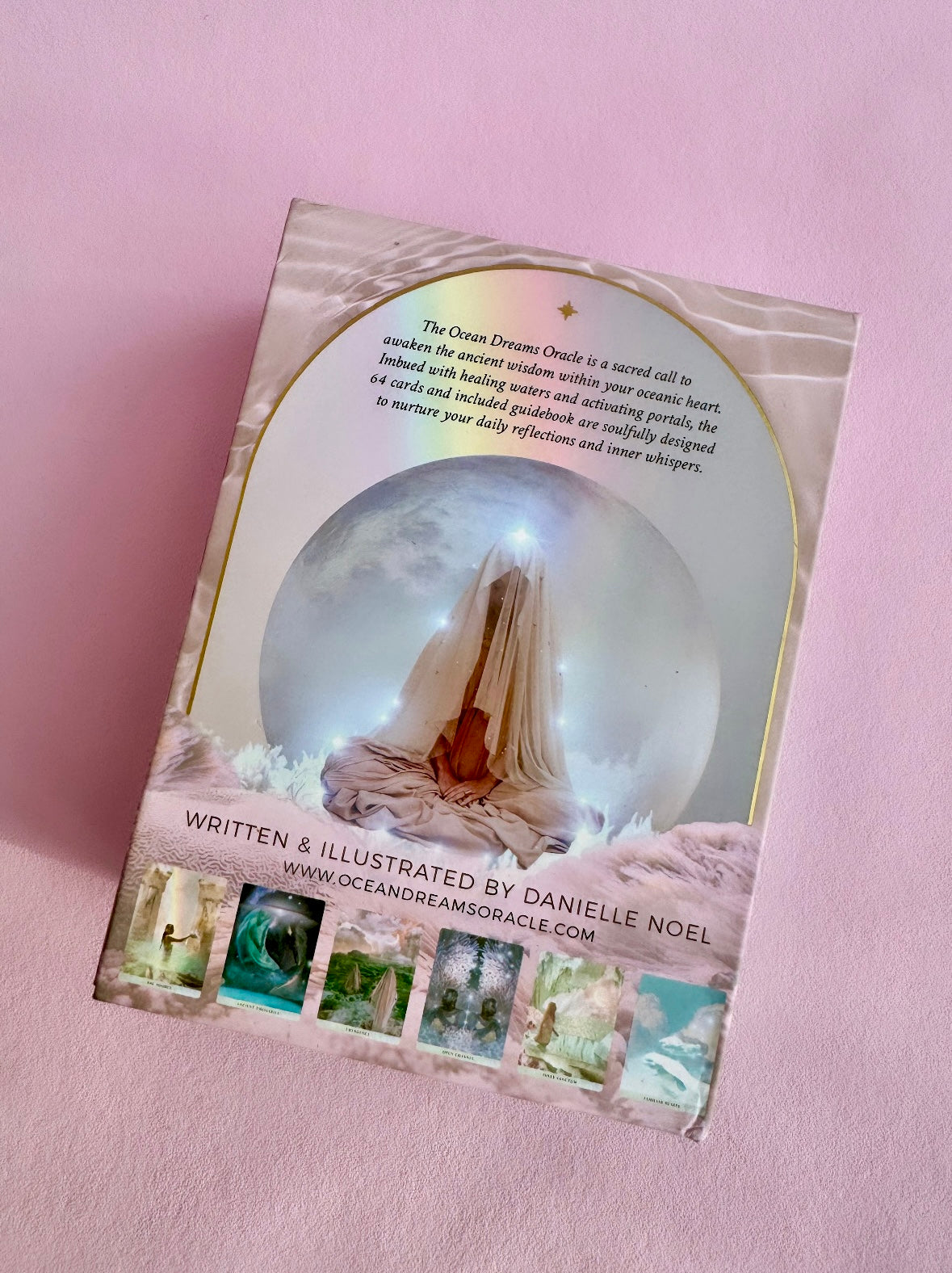 Månesøster Krystaller Ocean Dreams Orakel Kort ☽ Luksuriøse kort med en turkis, glitrende ryg - Danielle Noel