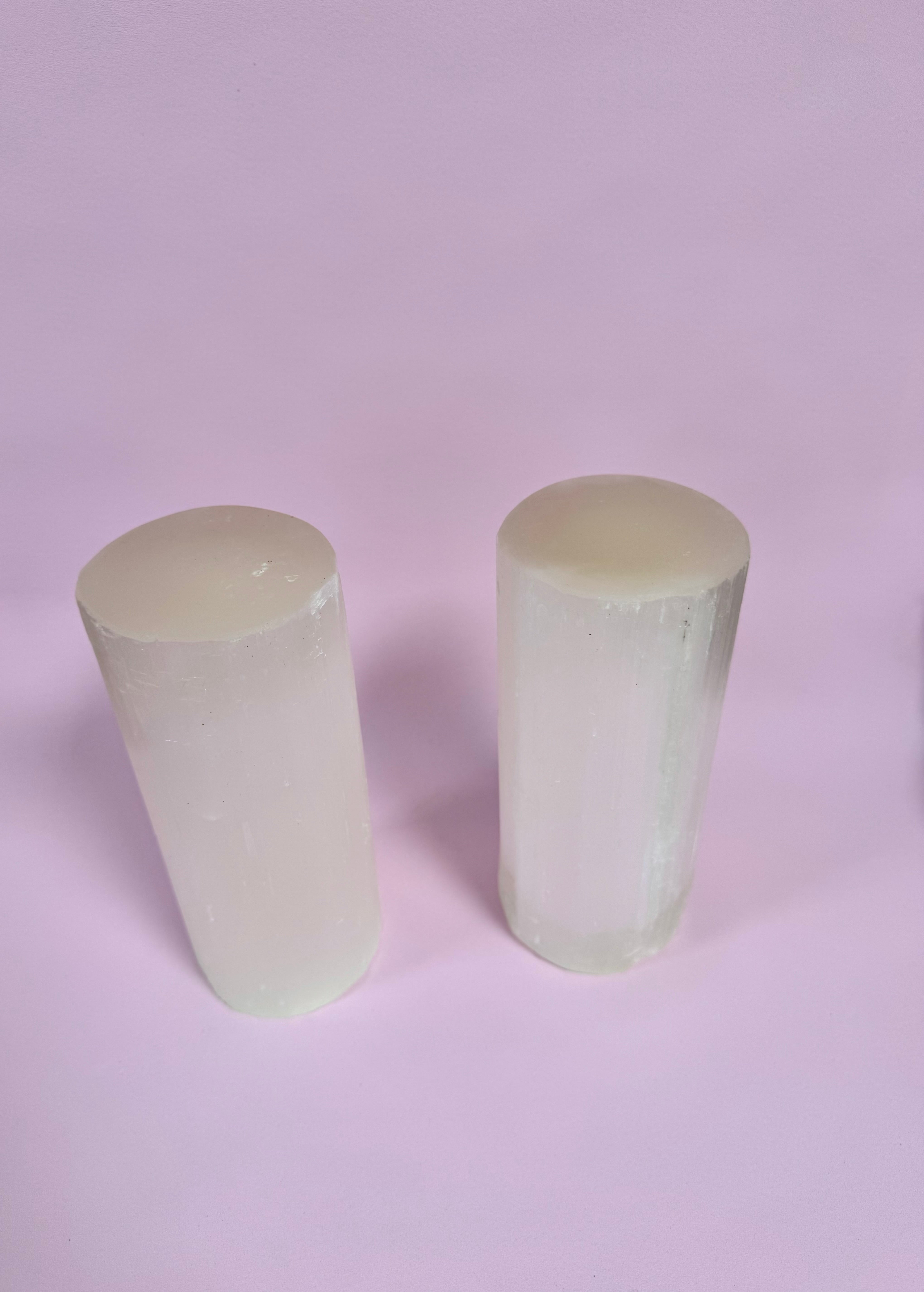 Rund Cylinder Selenit Lampe - RENSENDE, OPLADENDE & HEALENDE ☾ 20 cm. / MAANESOESTER.DK / MÅNESØSTER.DK