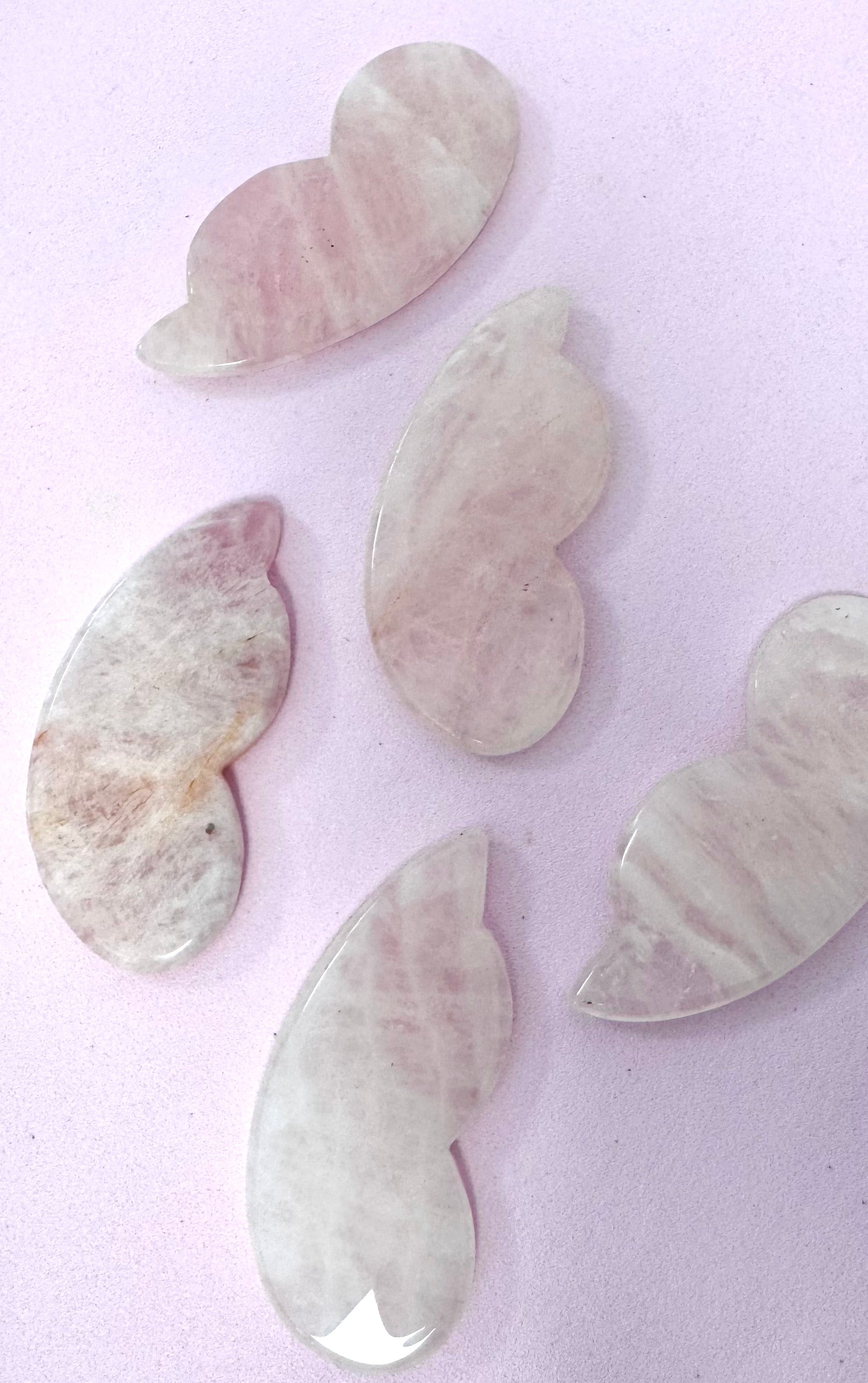 Gua sha - WING/FIN SHAPED rosenkvarts
