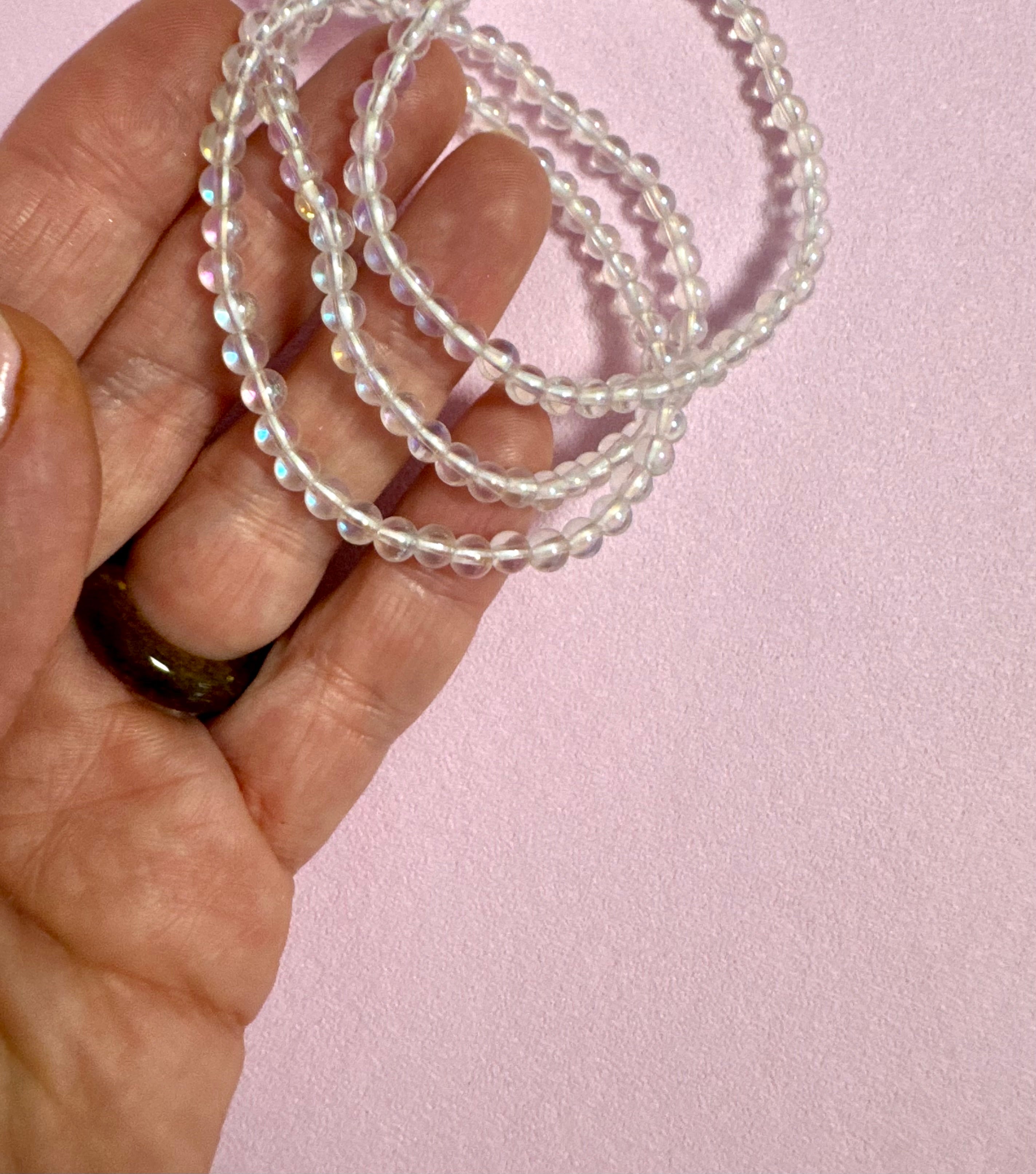 Aqua Aura Bjergkrystals Armbånd - (4 mm., 18 cm.)