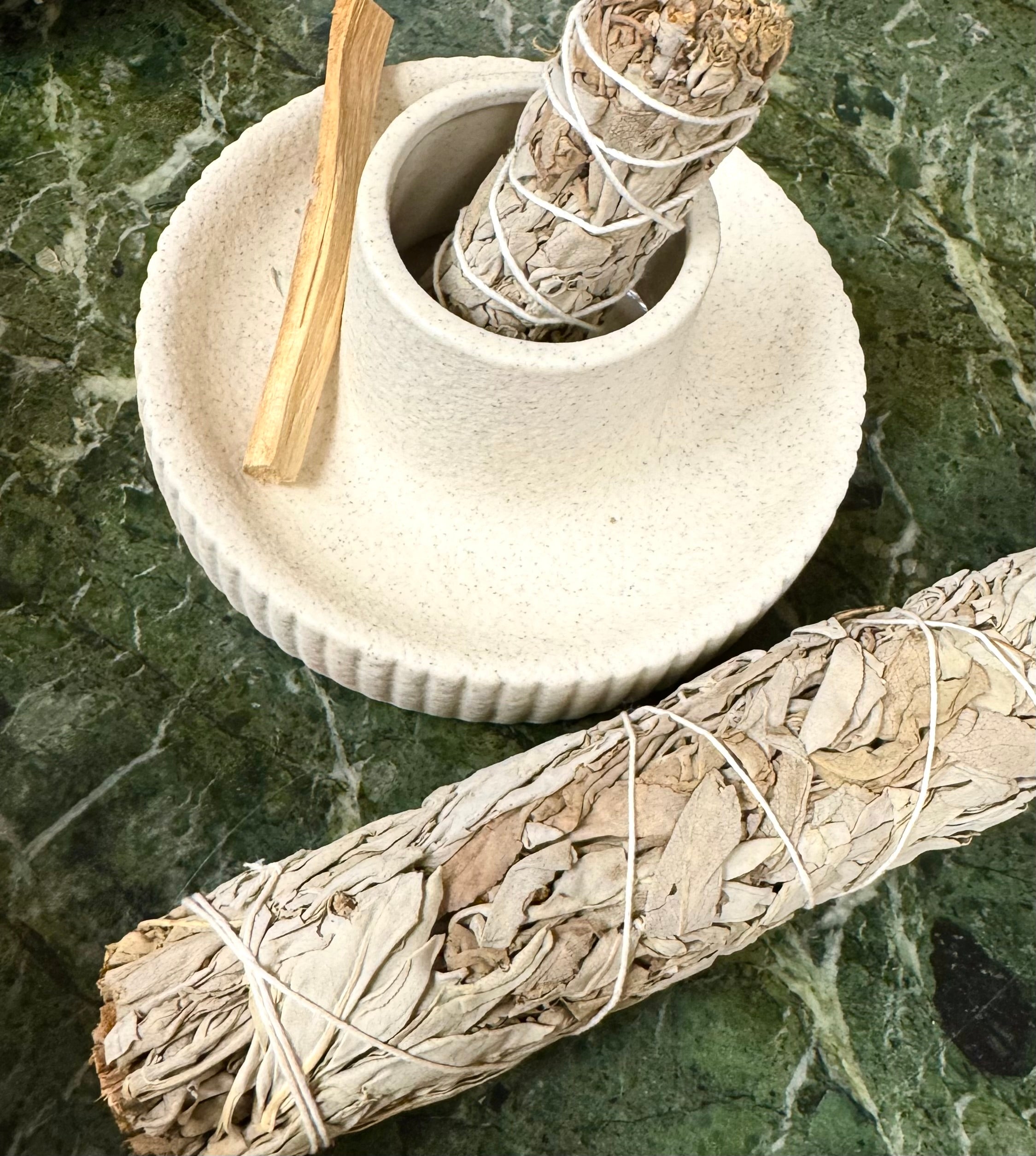 Keramisk Smudge Bowl – Minimalistisk & Varmebestandig – 14 cm - cremefarvet