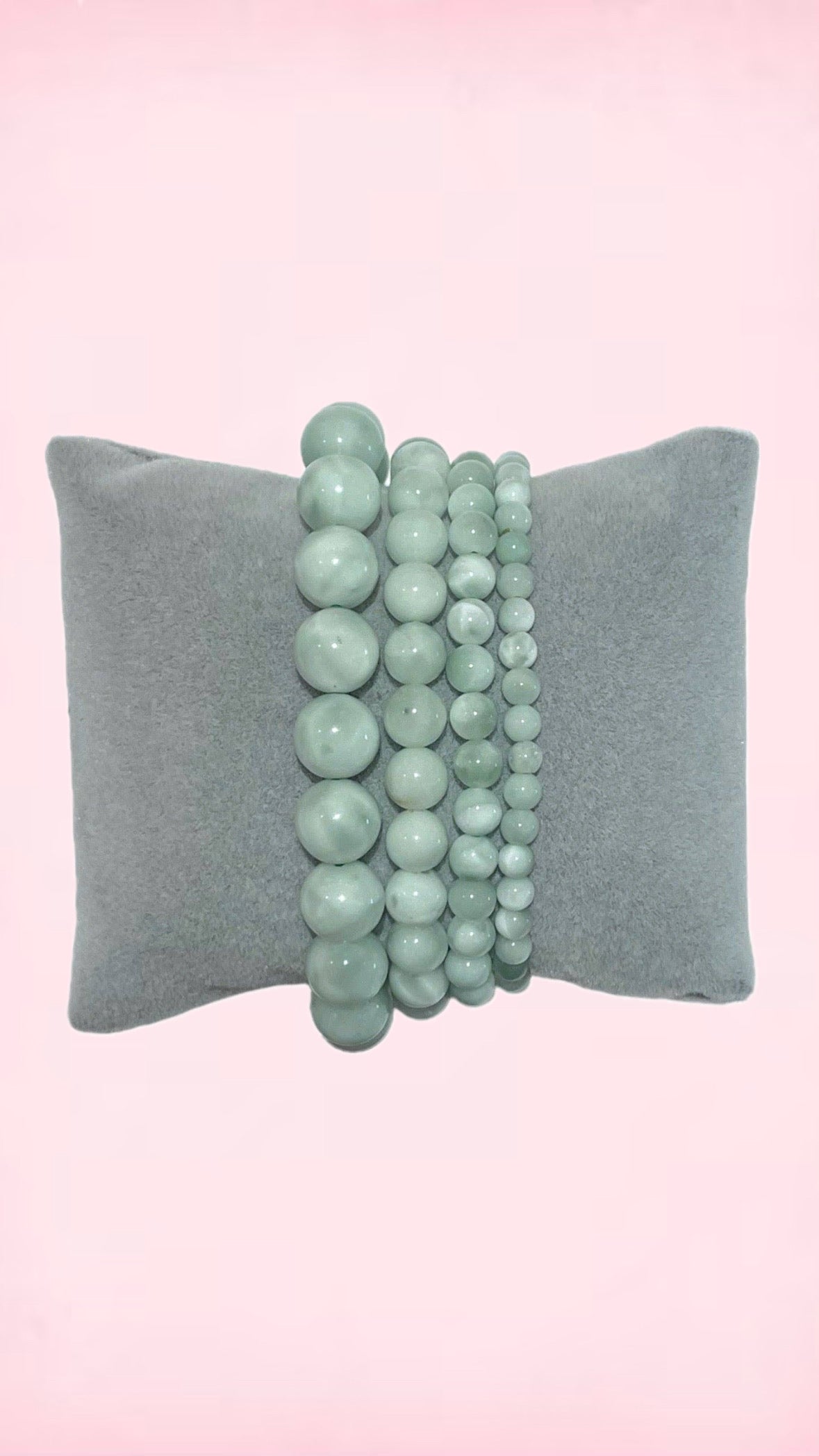 Grøn Månesten Garnierit - Armbånd - En Gudinde Krystal som forbinder dig med den feminine jordenergi - (4 mm.)