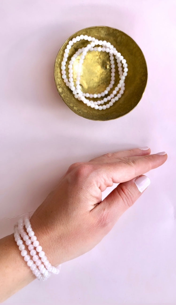 Månesøster Krystaller Rosenkvarts Armbånd Ubetinget Kærlighed & Balance mellem yin & Yang (4mm)