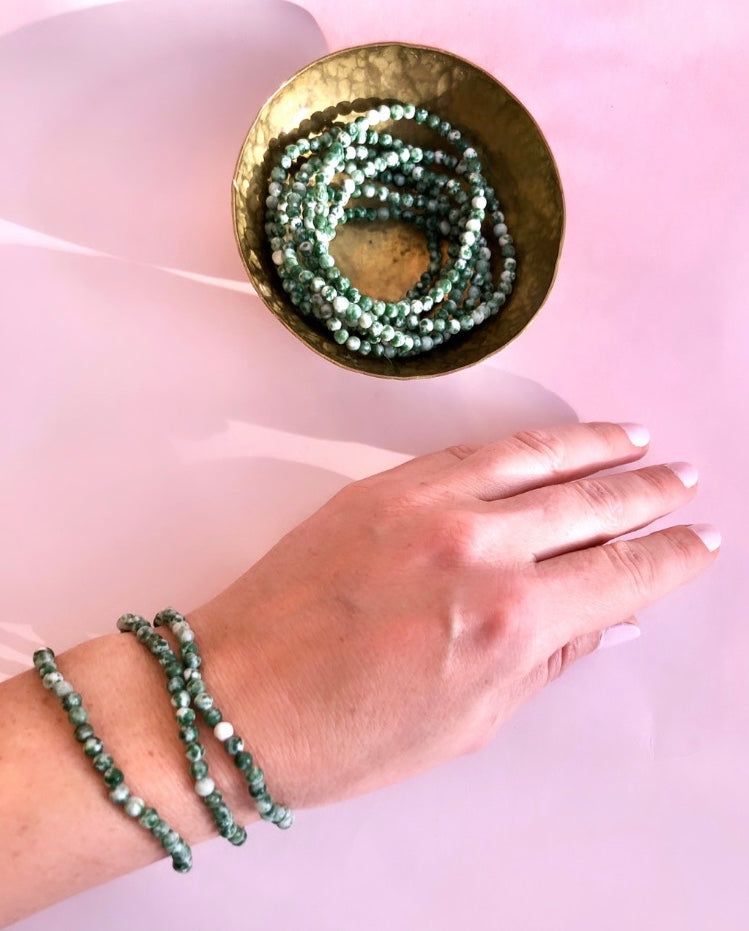 Månesøster Krystaller - Serpentin Armbånd - Rensende, Balance, Vitalitet, Kundalini, Personlig transformation, Natur, Healing og Spiritualitet - 4mm