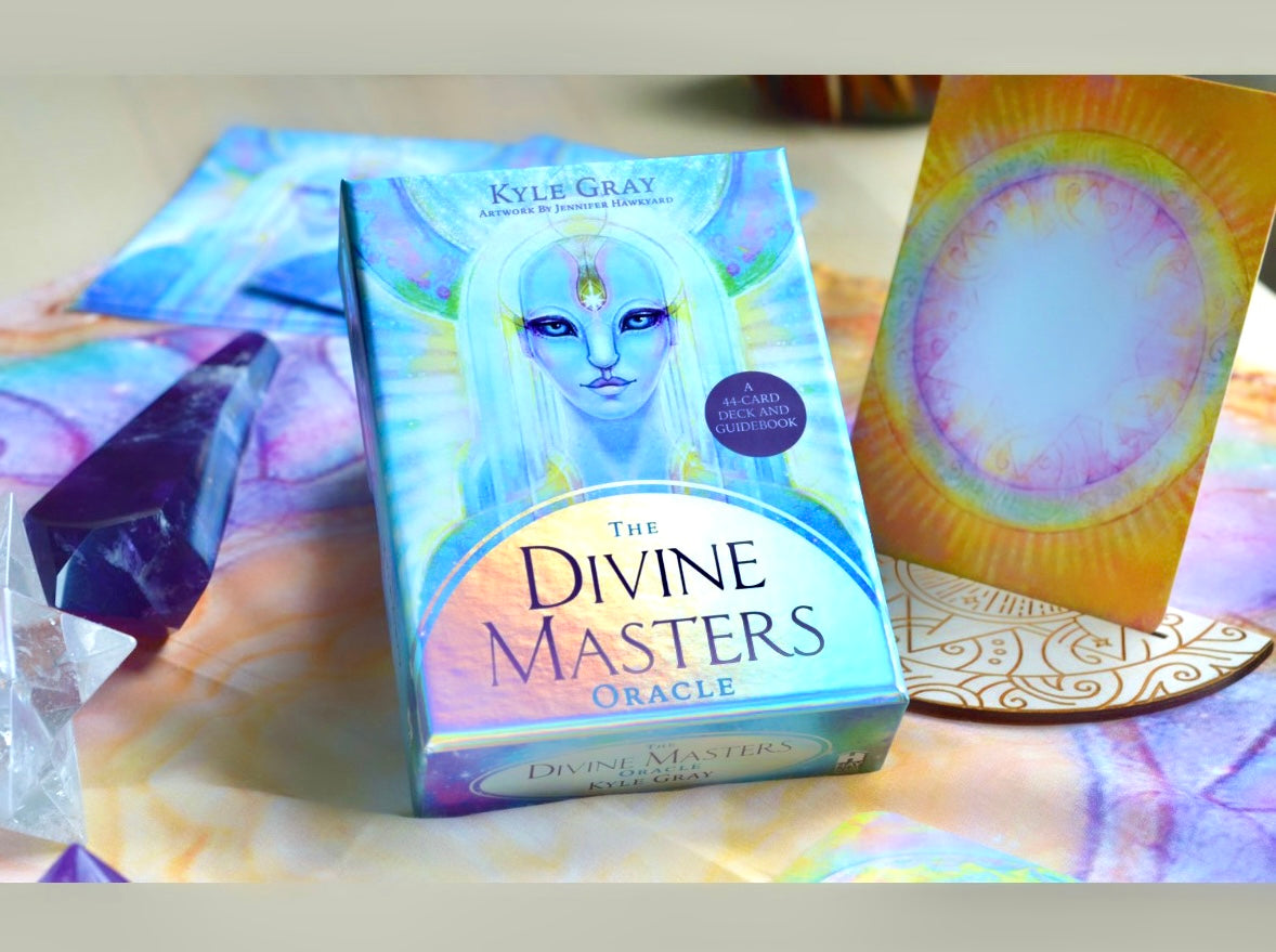 Månesøster Krystaller Divine Masters Oracle - OrakelKort & guidebog af Kyle Gray
