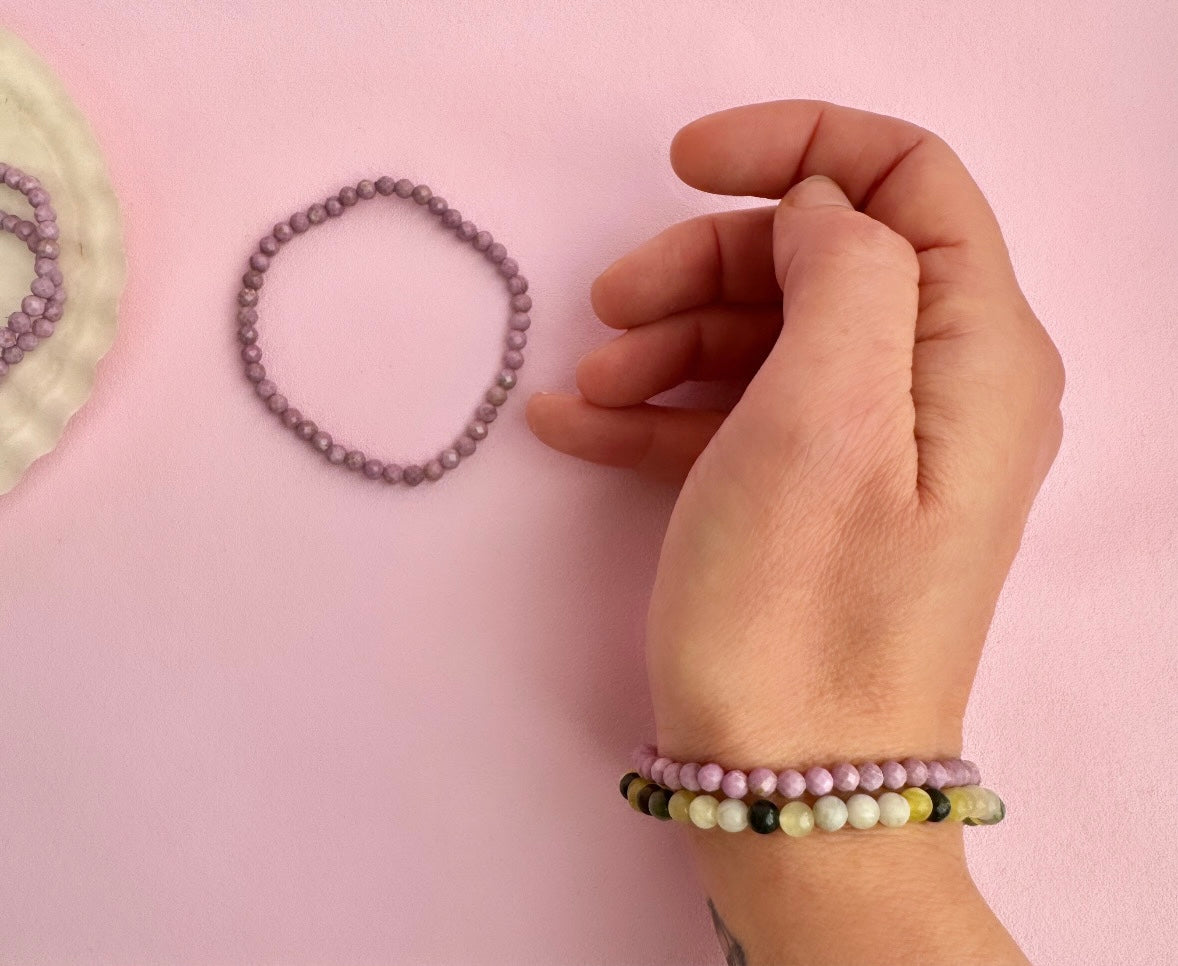 Månesøster Krystaller Facetteret Phosphosiderit ☾ Armbånd 2mm og 4mm ☾ Spirituel vækkelse, sindsro, sandhed & glæde ☾