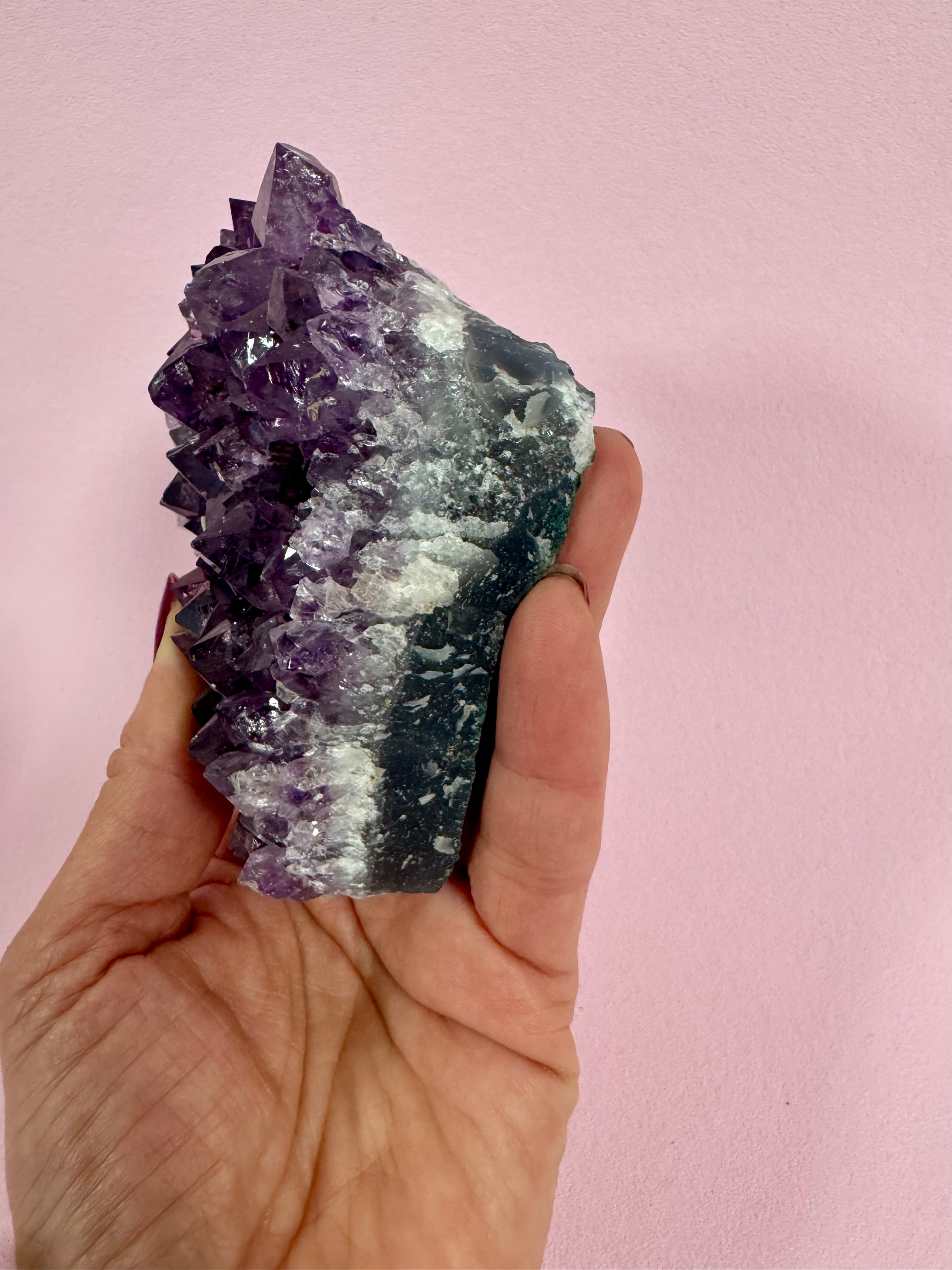 Ametyst rå klynge - RO, HEALING & SELVKÆRLIGHED 362 gram