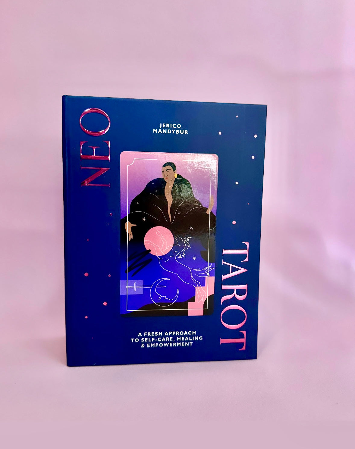 Månesøster Krystaller - Tarotkort - Neo Tarot - A Fresh Approach to Self-Care, Healing & Empowerment - Tarot & Guidebook af Jerico Mandybur