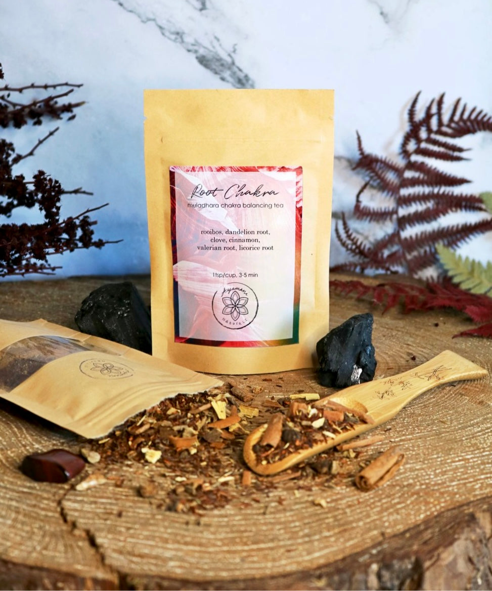 Månesøster Krystaller - ROOT CHAKRA TEA ☽ Rod Chakra Te Fra Ayamani Naturals ☽ 100 gram / MAANESOESTER.DK / MÅNESØSTER.DK