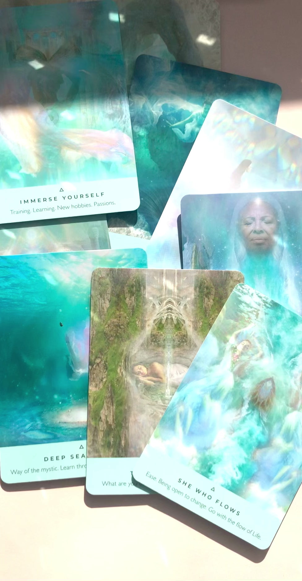 Månesøster Krystaller The Healing Waters Oracle - Rebecca Campbell Engelsk orakelkort sæt + Guidebog