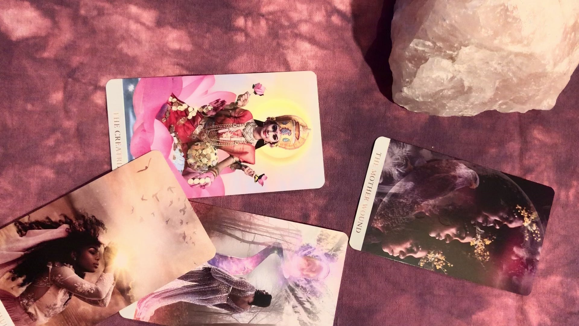 Spirit Mamas OrakelKort Orakel Kort Tarotkort Tarot Kort Månesøster Krystaller Månesøstre Månesøstrene