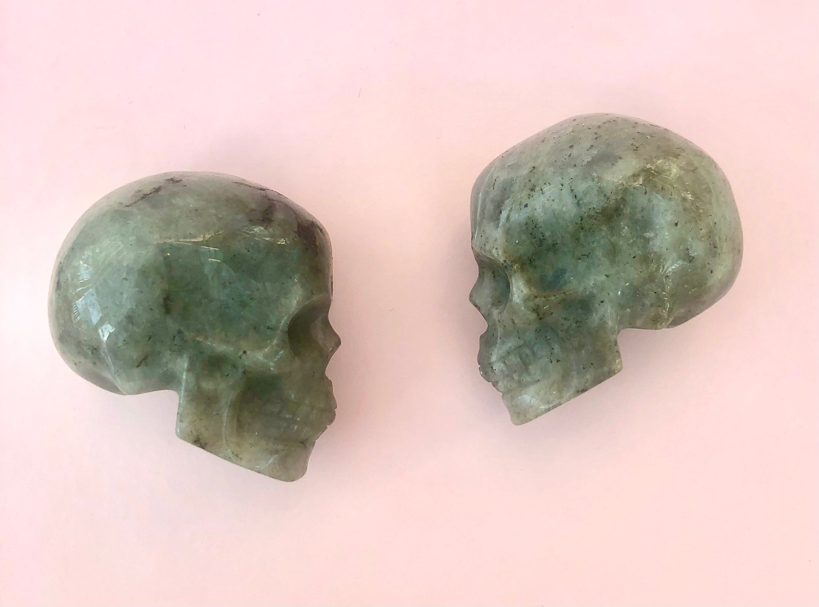 Månesøster Krystaller Labradorit Kranie Kranium / Skull