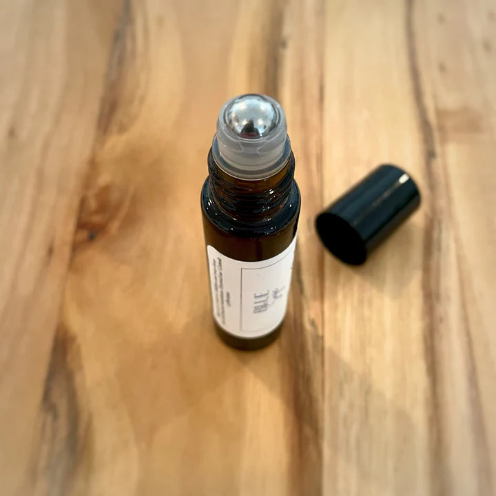 Månesøster Krystaller Not Enough Sage for This S*** ☽ Æterisk olie ☽ Fra “BLUE SAGE” ☽ Roll-On ☽ 10ml