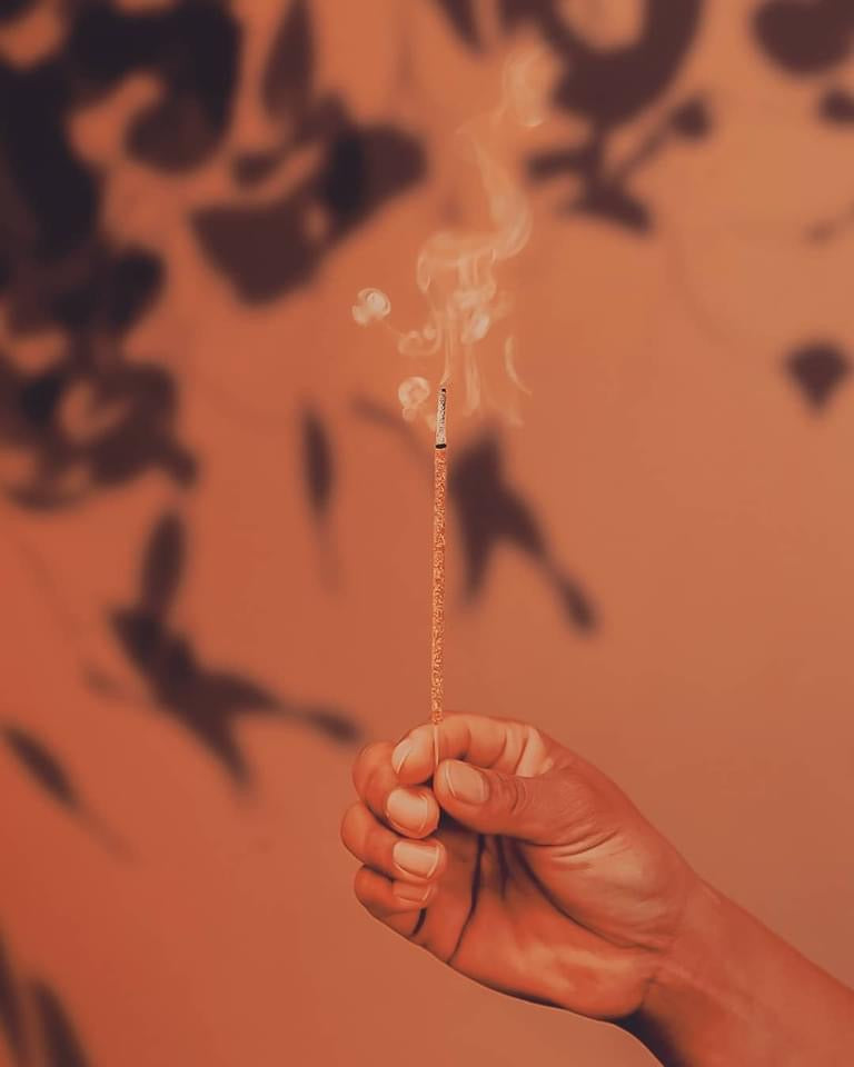 Månesøster Krystaller ॐ Ispalla Incense Peru ॐ Røgelse Med Palo Santo ॐ Vælg mellem 6 varianter Palo Santo + Myrra, +Jasmin, +Copal, +Rue Eller +Eucalyptus
