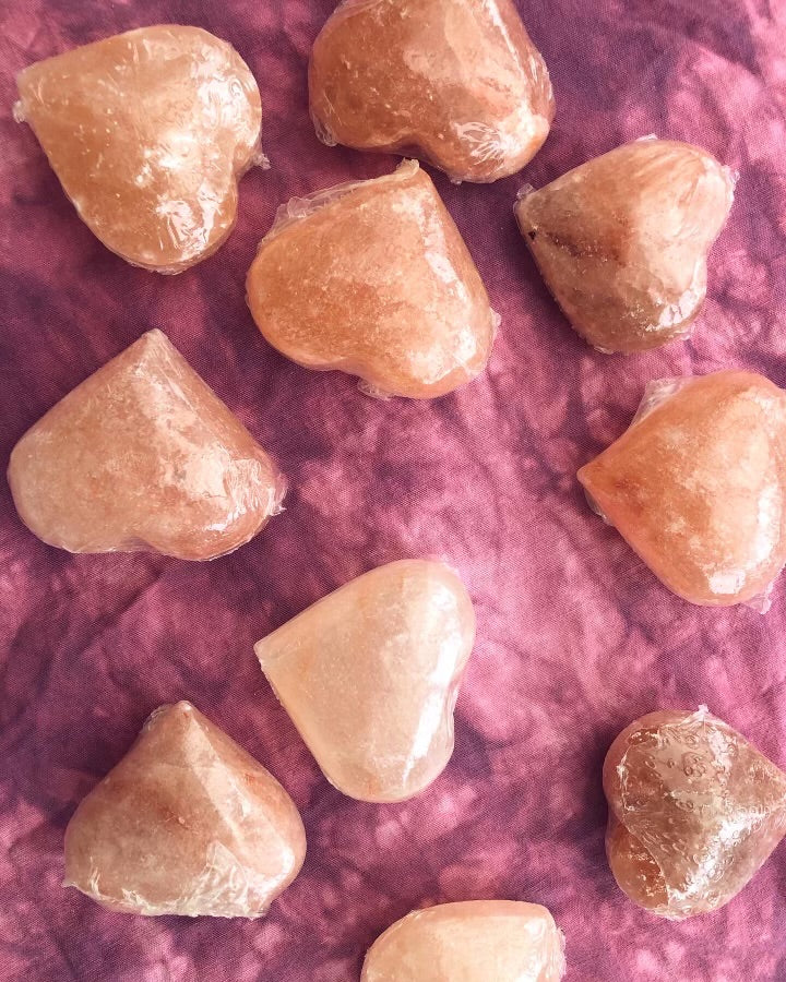 Himalaya Salt Hjerte Himalaya Salt Lampe Månesøster Krystaller Maanesoester https://maanesoester.dk