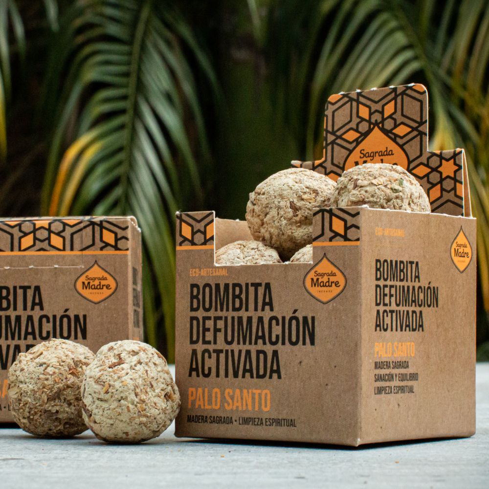 Active smudge bomb - palo santo - æske med 8 røgelses urtebolde fra sagrada madre