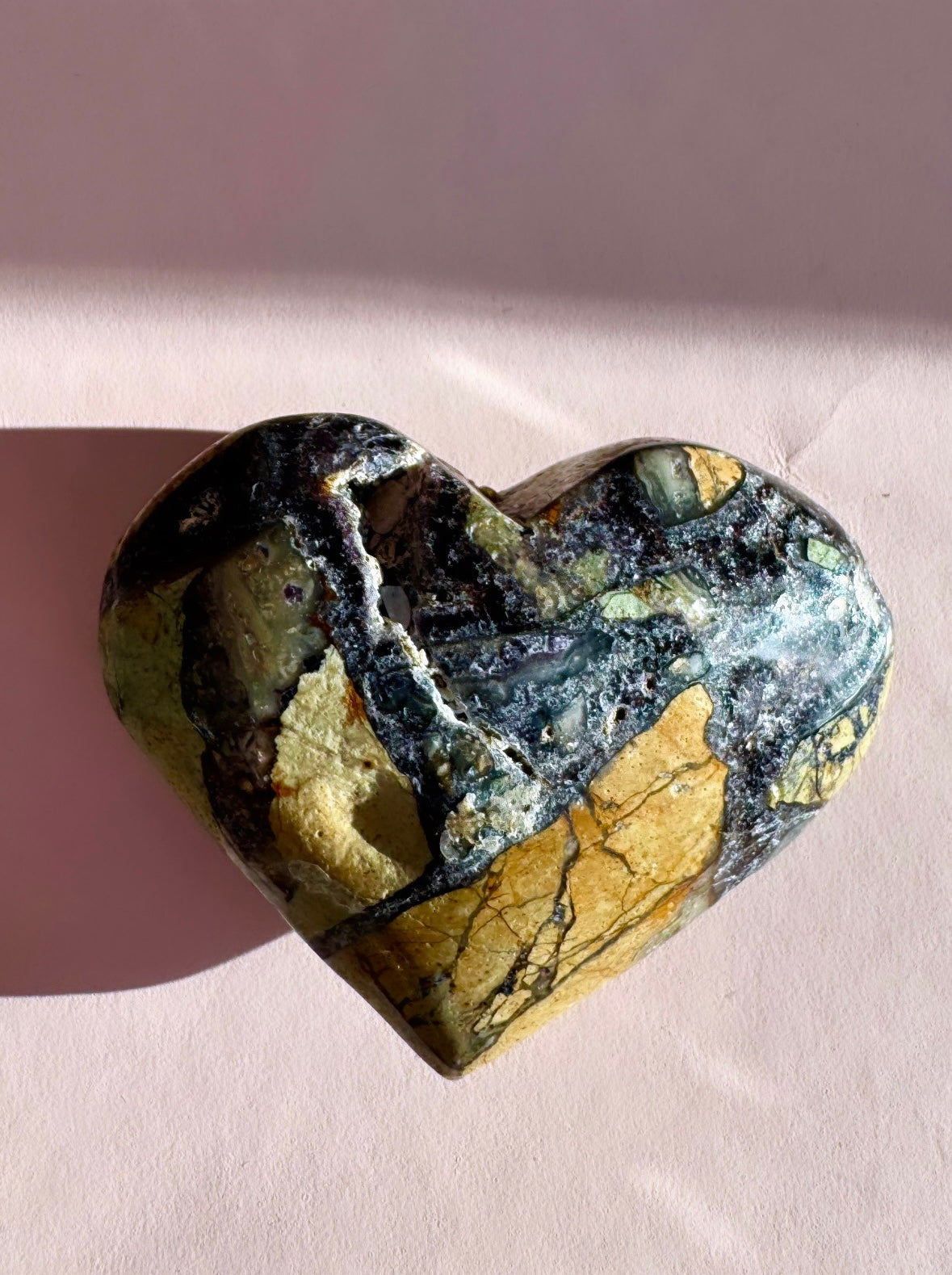 Charoit Hjerte 𓂀 Kærlighed, Relationer & Positiv Energi 𓂀  (Nr.5)