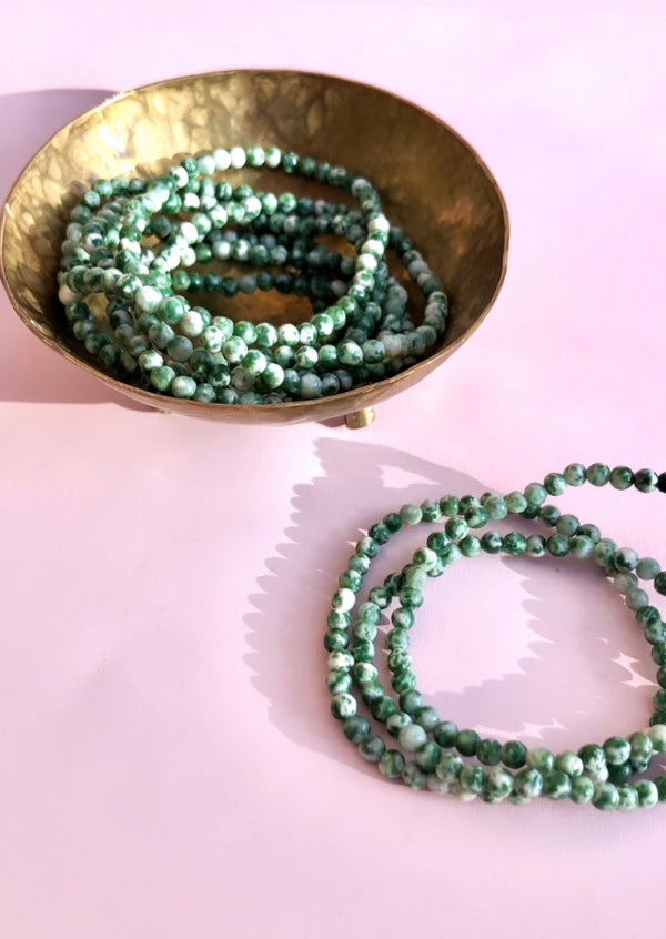 Serpentin Armbånd ☾ Rensende, Balance, Vitalitet, Kundalini, Personlig transformation, Natur, Healing og Spiritualitet ☾ 4mm