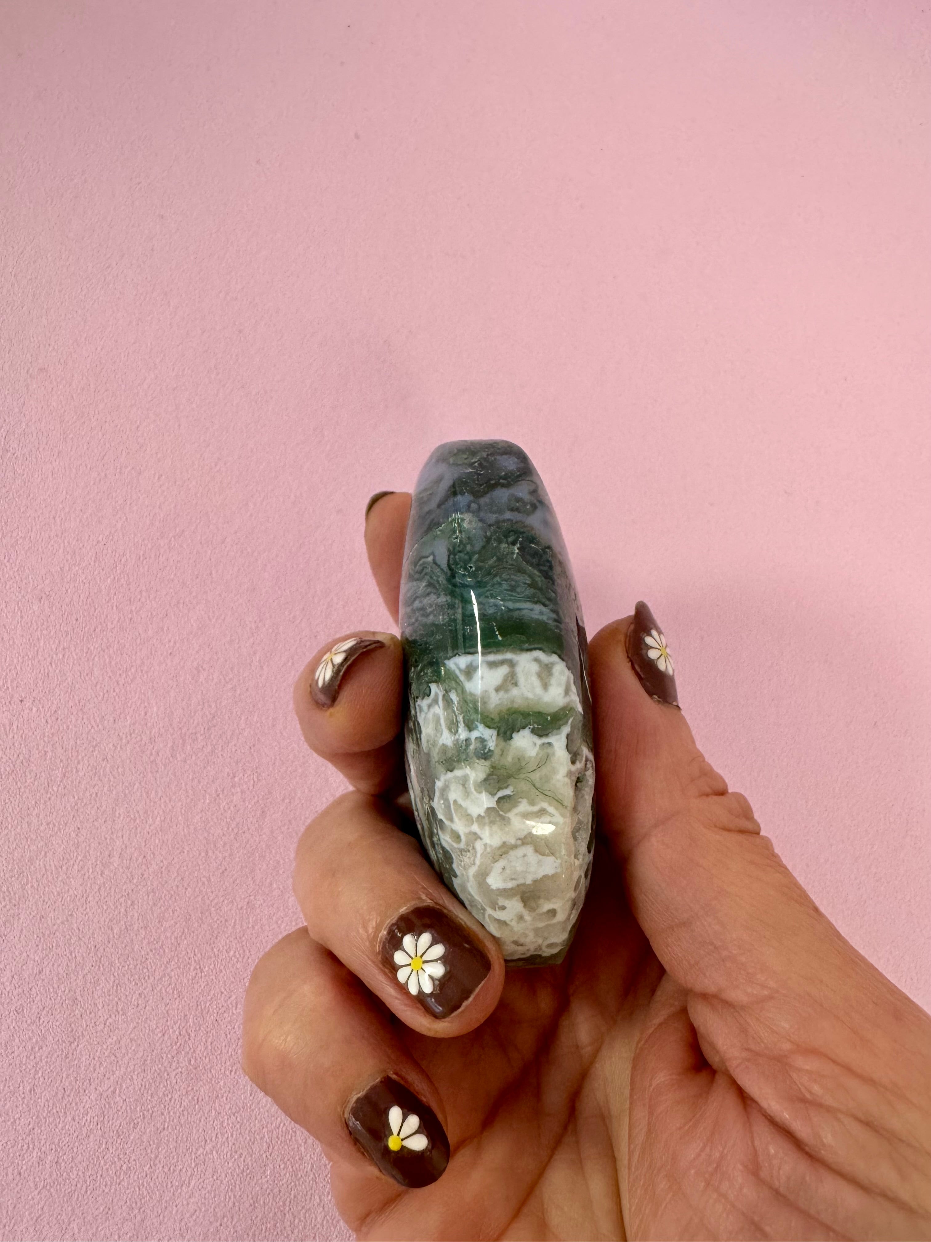 Mosagat palmstone ☾ Kærlighed, overskud & samhørighed 7x4,7 cm