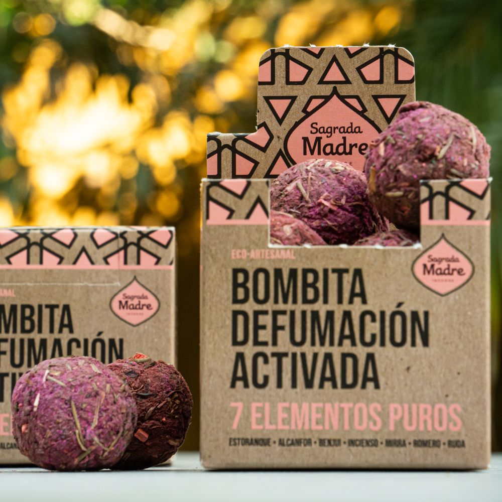 Active smudge bomb - 7 pure elements - æske med 8 røgelses urtebolde fra sagrada madre