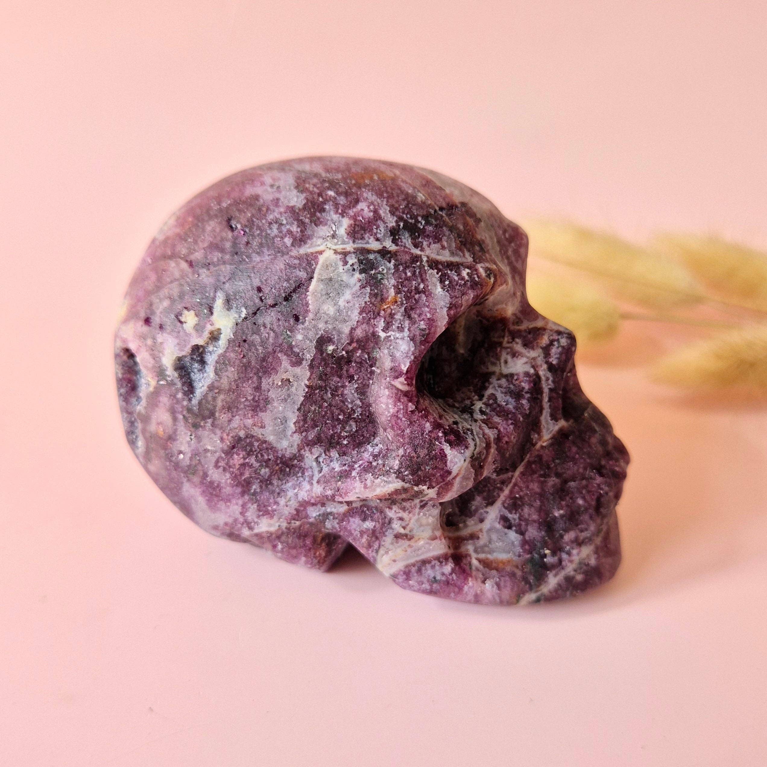 XL Lepidolit Krystal Kranie – #8 (508 g) – Mat & Kraftfuld