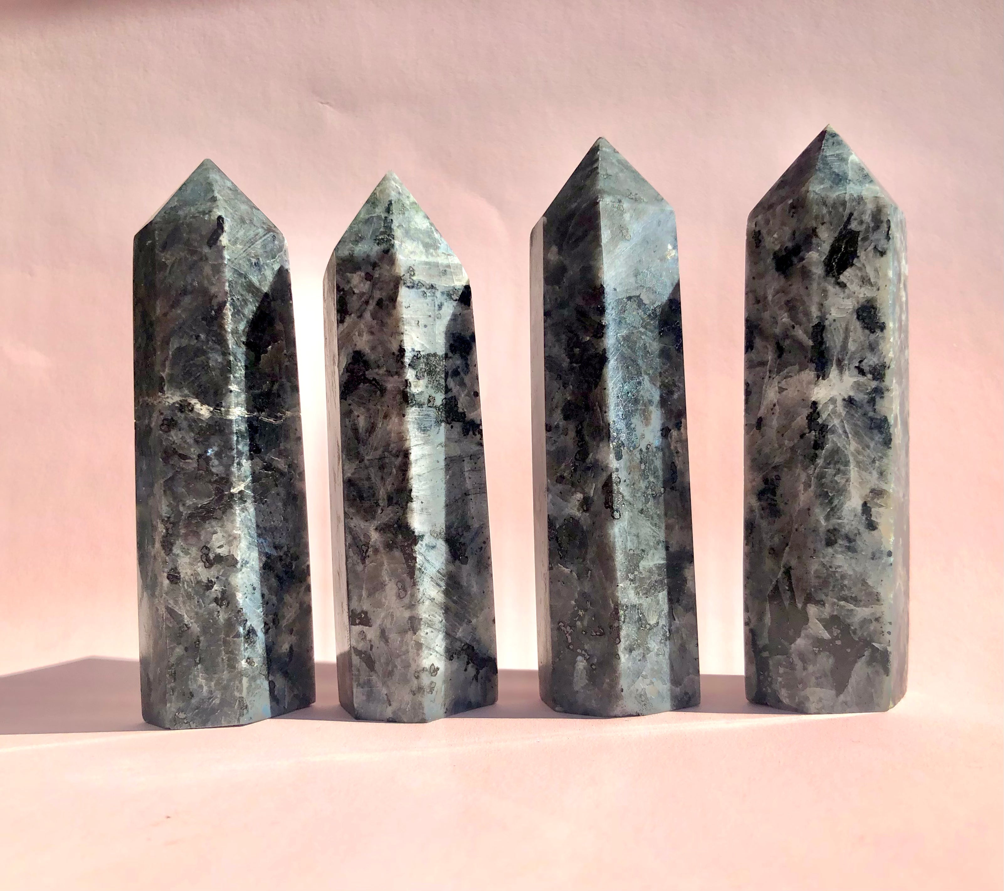 Larvikit Tårn ♡ Til Alle De Som Går “Opvågnings Vejen” - nr.6-12