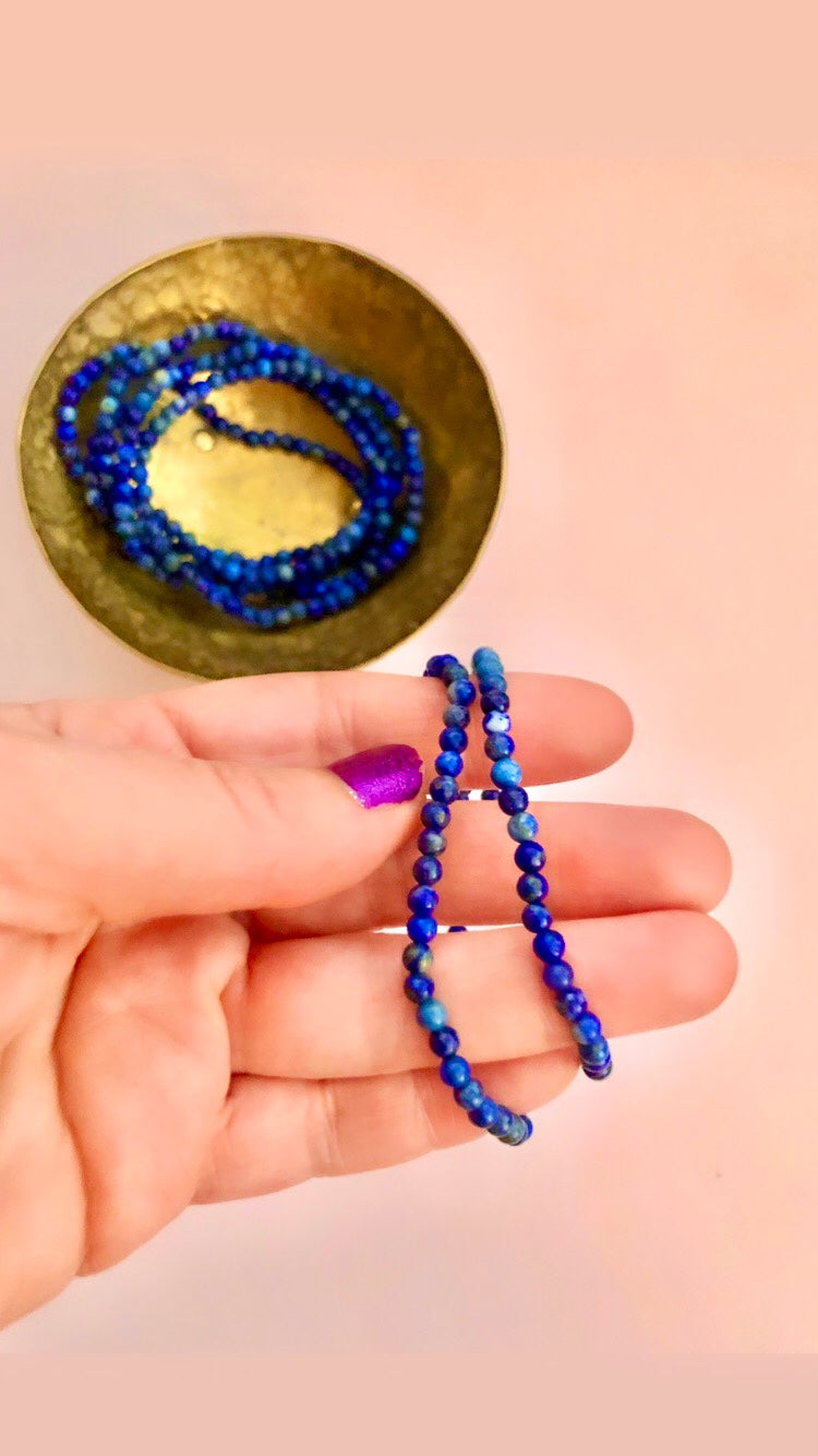 Lapis Lazuli Jaspis Armbånd ☾ Sandhed, Visdom, Indre Fred & Åndelighed ☾ (4mm)