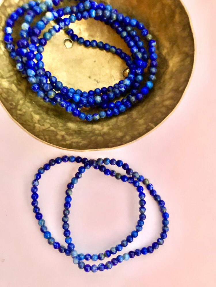 Lapis Lazuli Jaspis Armbånd ☾ Sandhed, Visdom, Indre Fred & Åndelighed ☾ (4mm)
