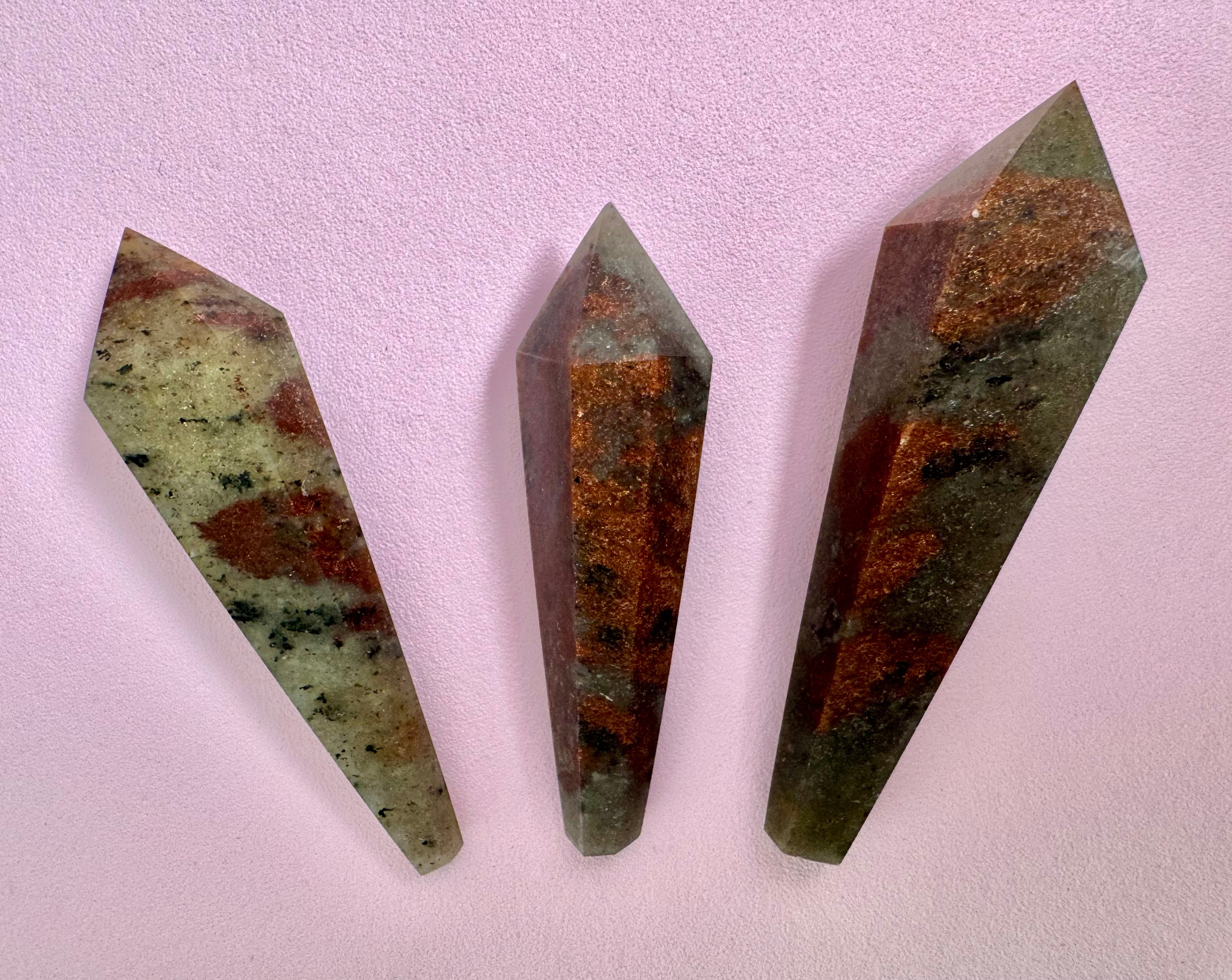 Gylden mica Arusha spids