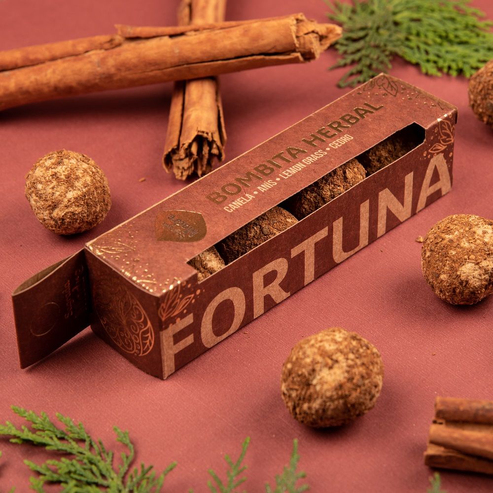 Bombita herbal fortuna - Æske med 4 Håndlavet Røgelses Smudge Kugler fra Sagrada Madre