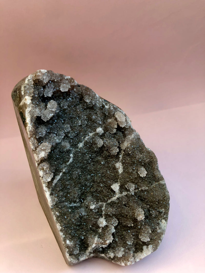 Ametyst Druzy skulptur Klynge ☾ RO, HEALING & SELVKÆRLIGHED ☾
