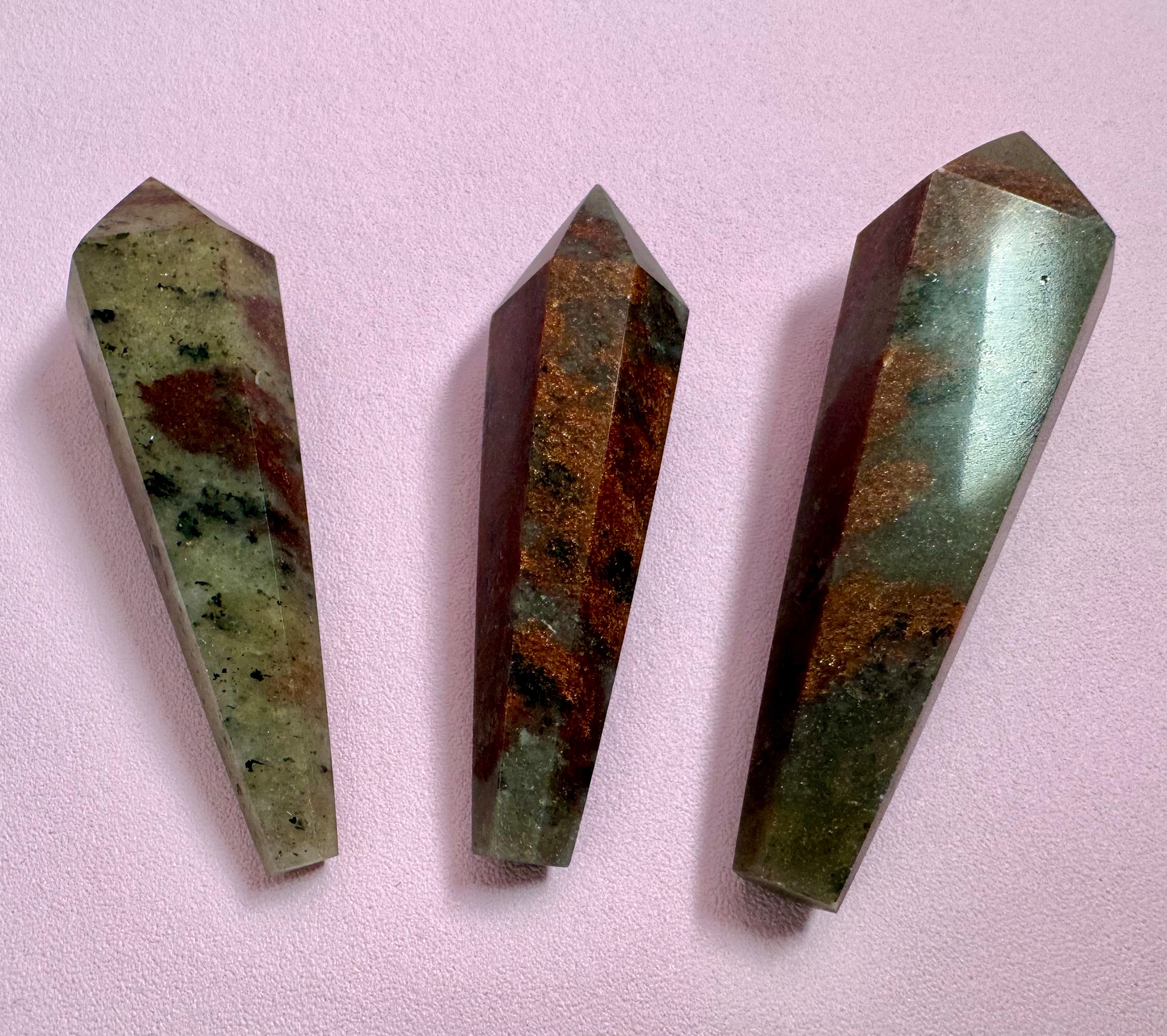 Gylden mica Arusha spids