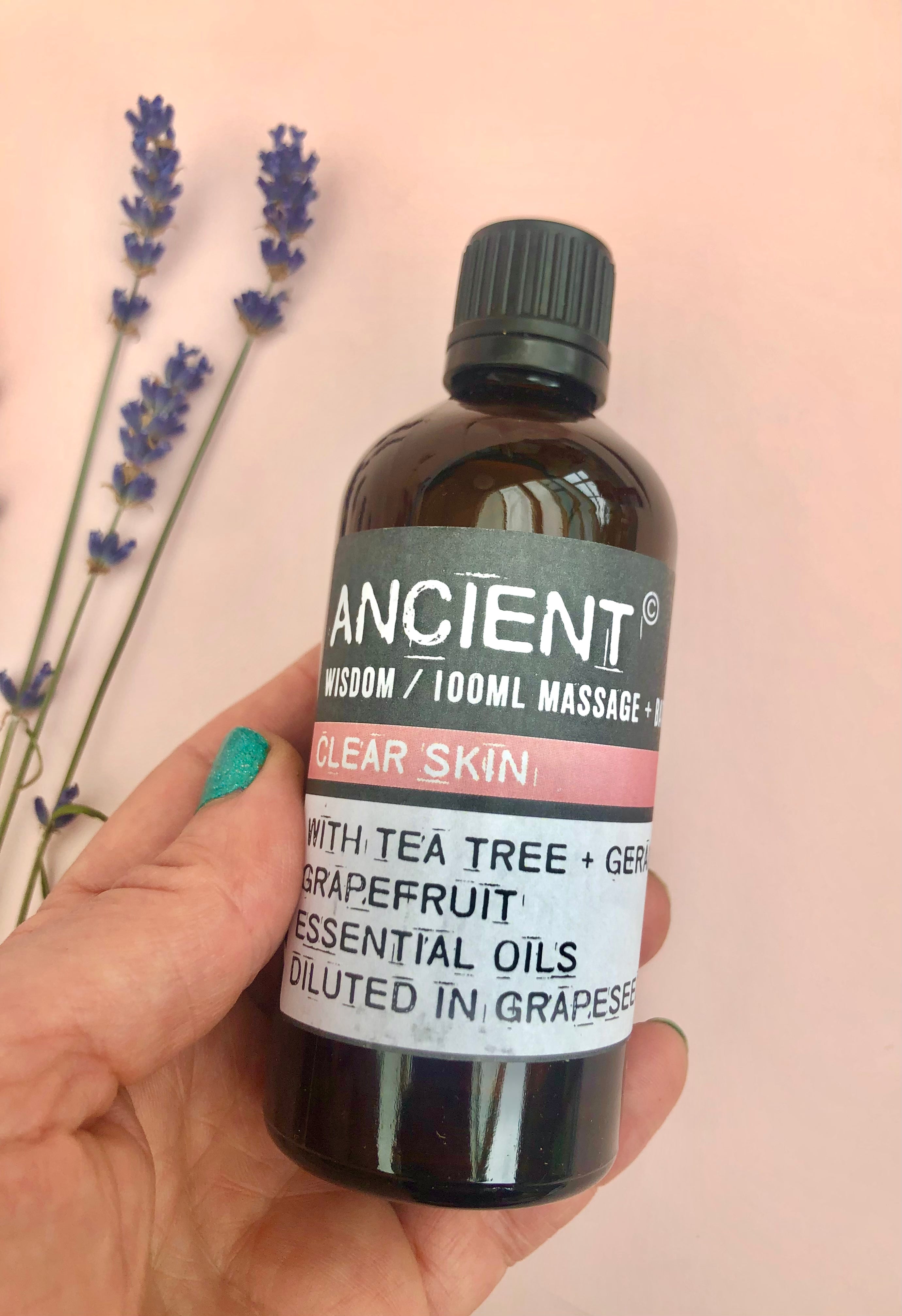 Clear Skin Massage Olie med  Tea Tree, Grapefrugt og Geranium æterisk olie ☽ 100 ml
