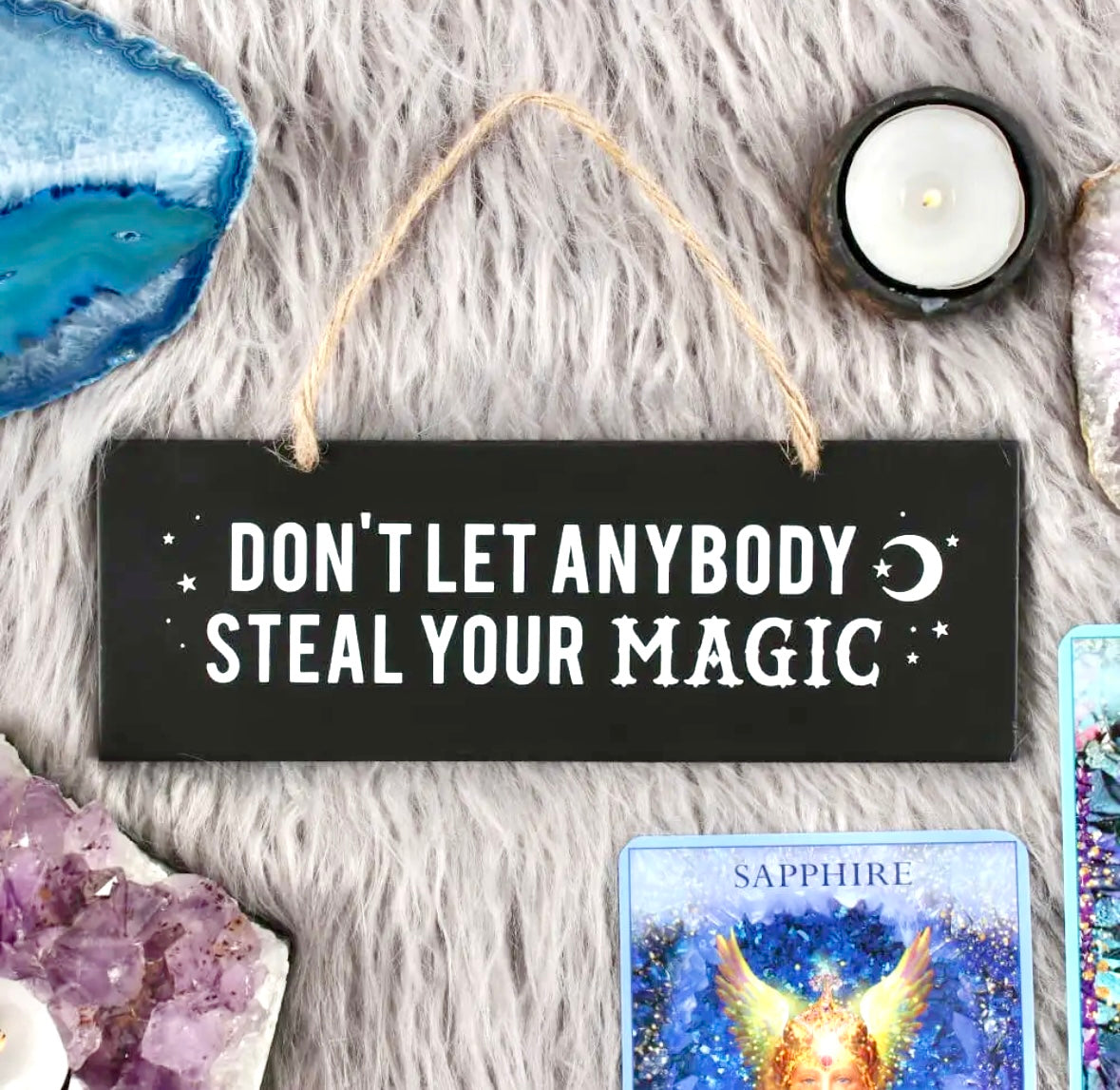 Månesøster Krystaller “ Don’t let anybody steal your magic “ vægskilt ☾