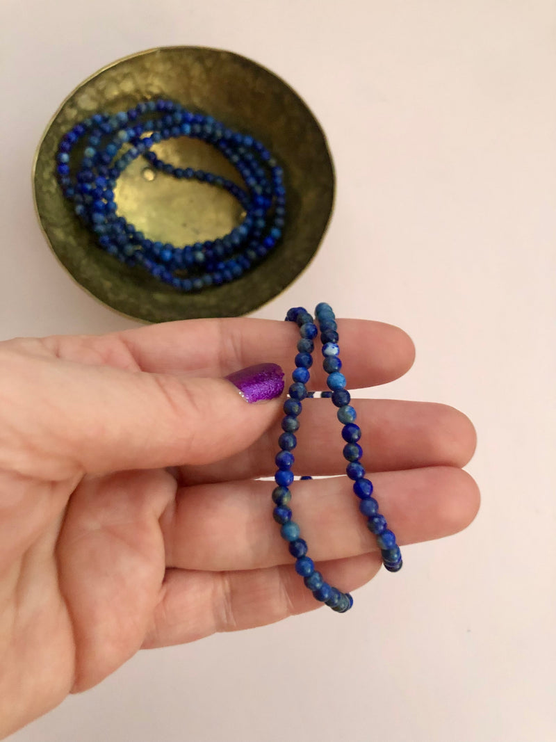 Månesøster Krystaller Lapis Lazuli Jaspis Armbånd Sandhed, Visdom, Indre Fred & Åndelighed 4mm