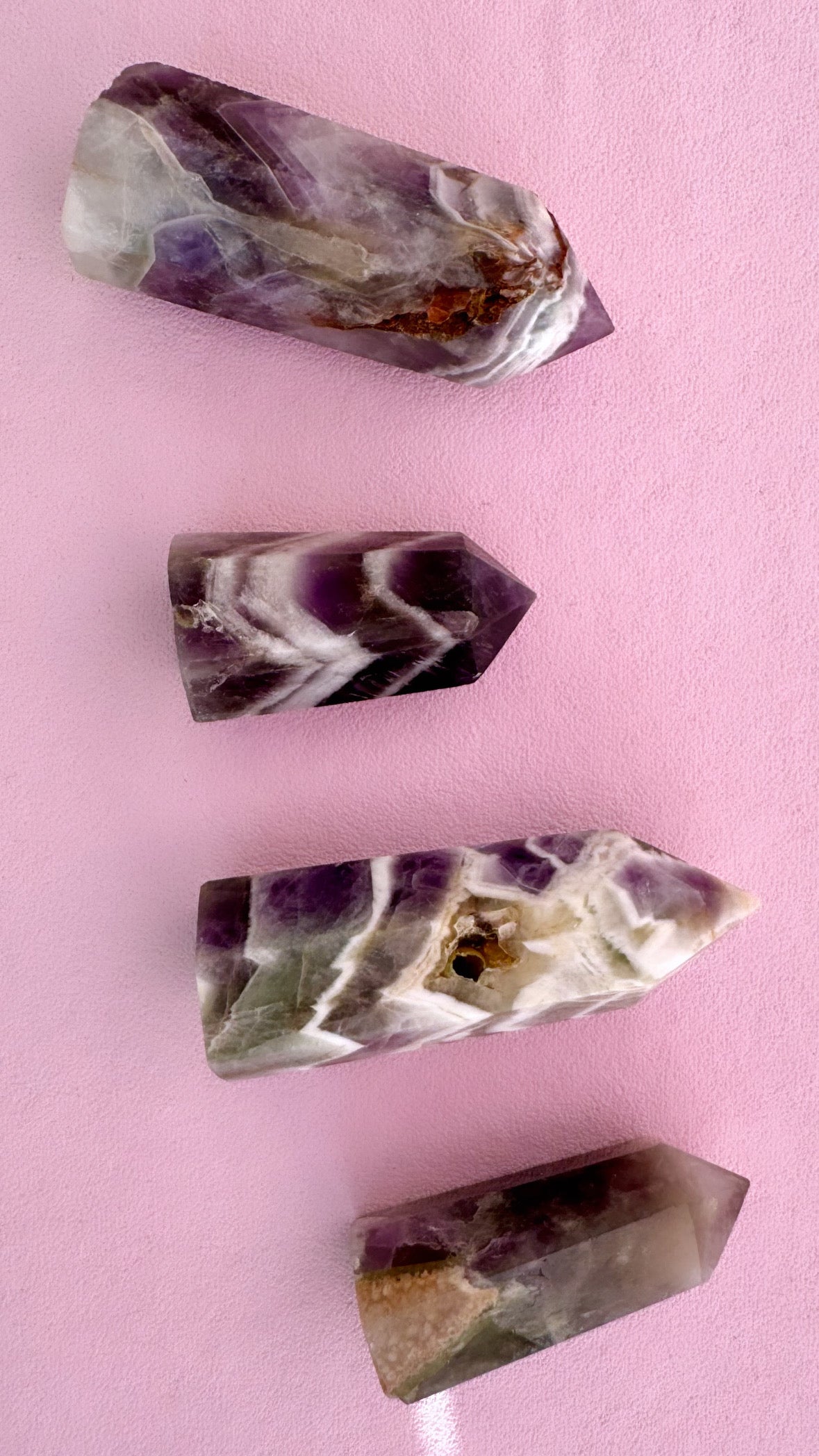 Drømme Ametyst Tårn ☾ RO, HEALING & SELVKÆRLIGHED ☾ Nr. 46-50
