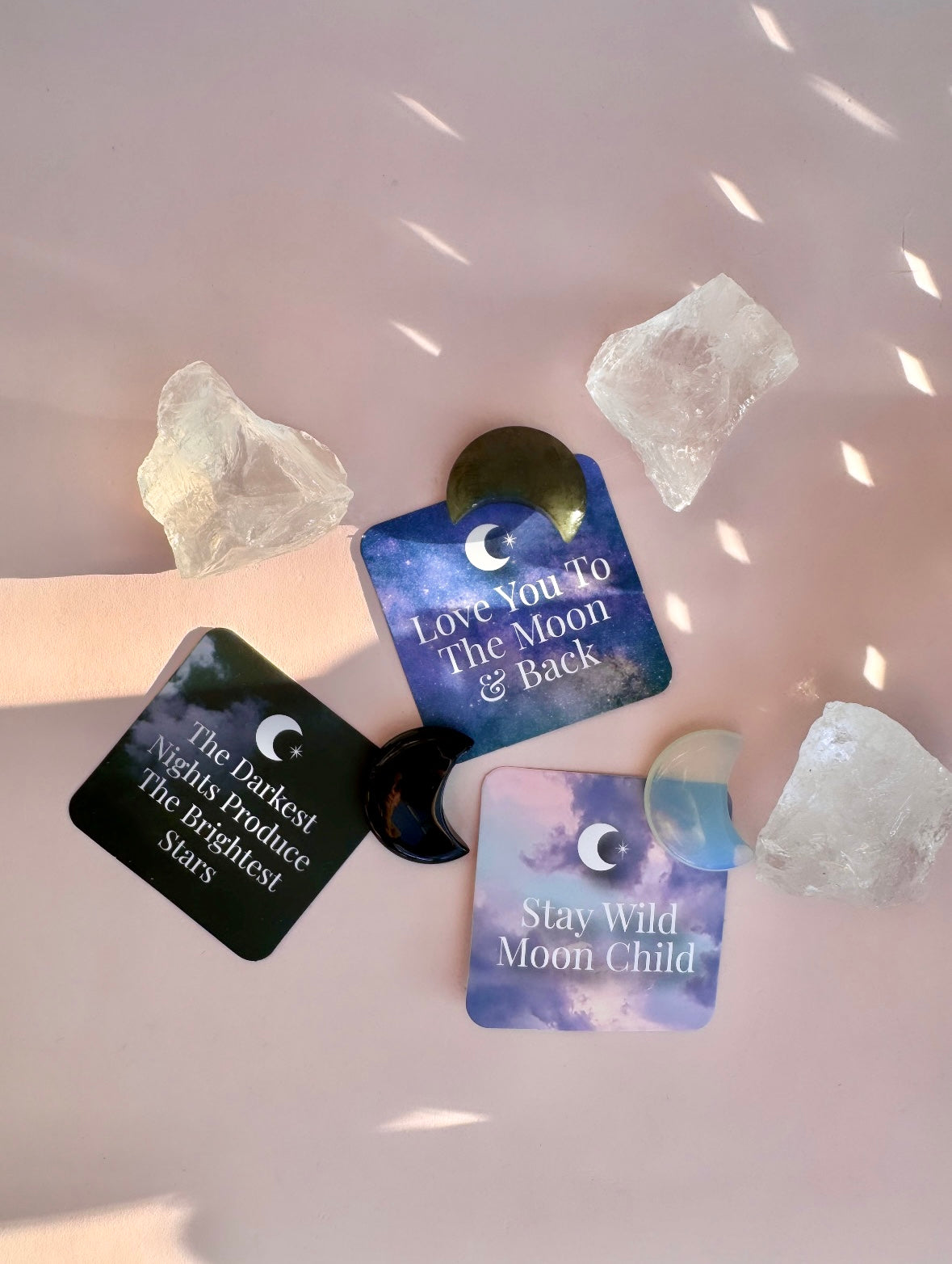 Månesøster Krystaller ☾ Måne i gavepose med lille kort ☾ vælg mellem Labradorit, Månesten eller obsidian ☾