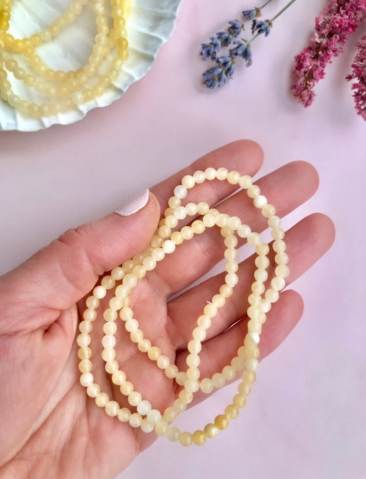 Månesøster Krystaller Gul Jade Armbånd ☾ Grounding, overflod, lykke, tilfredshed i dig selv, andre & i livet. ☾ (4mm)